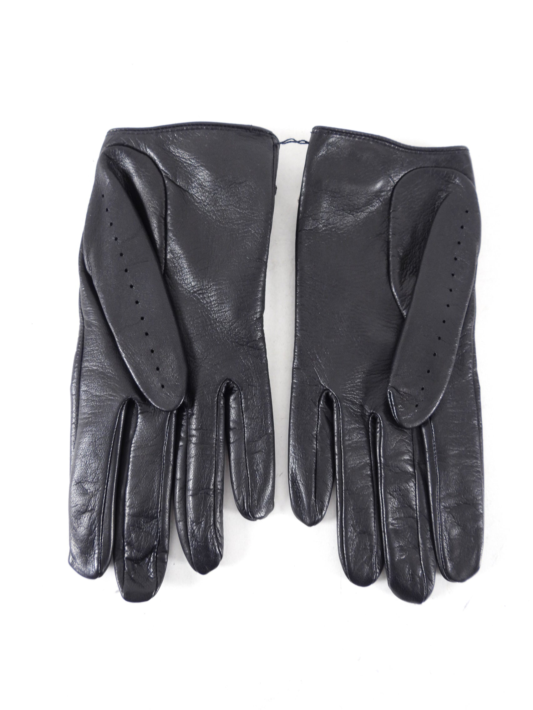 Chanel 04P Black Leather Driving Gloves for Women - Premium Soft Touch Gloves for Driving, Fashion & Winter - Luxury Leather Gloves for Cold Weather & Stylish Outfits
