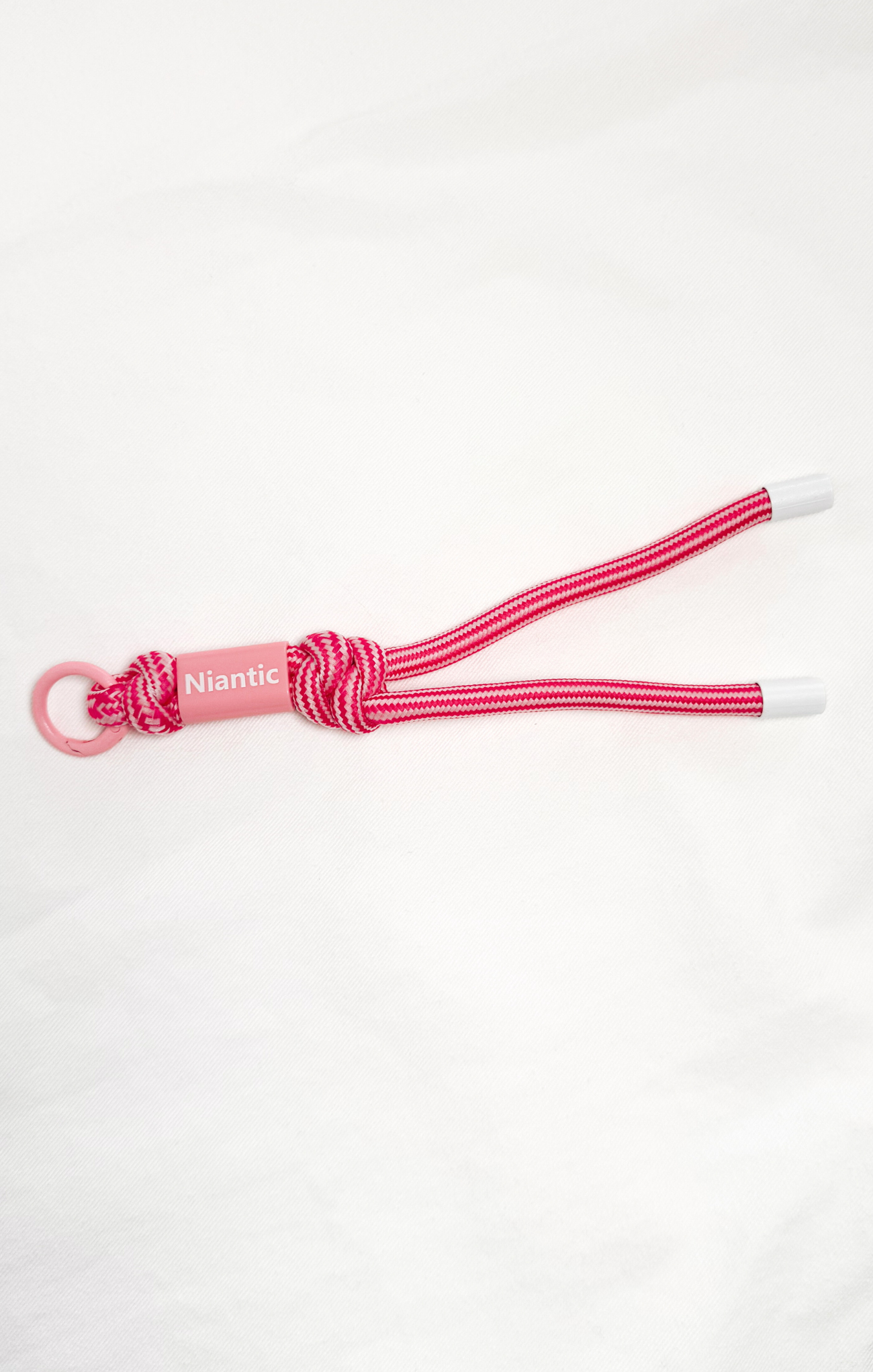 BRIGHT PINK