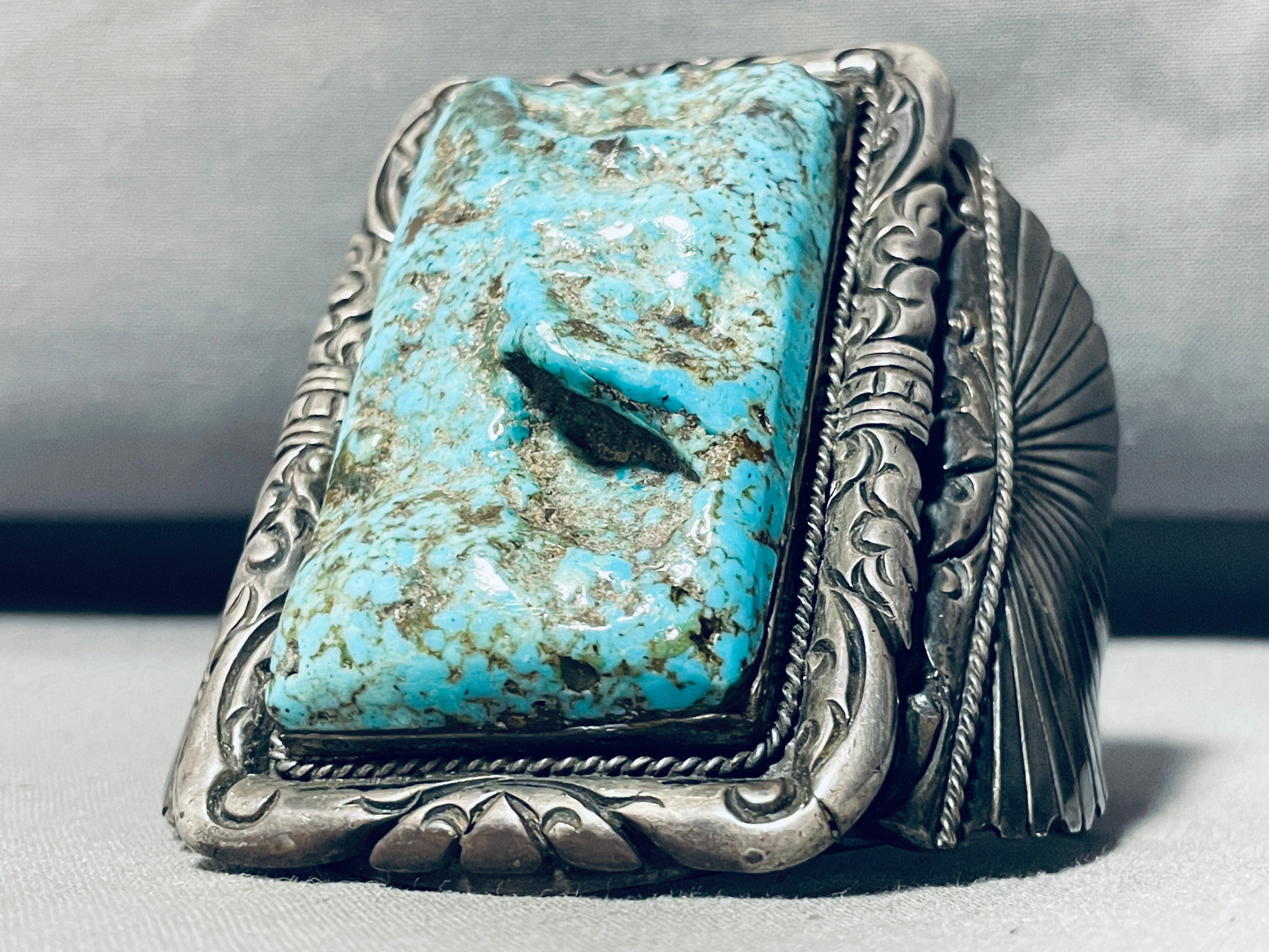 126 Grams Museum Quality Vintage Navajo Native American Turquoise Sterling Silver Bracelet - Perfect for Boho Jewelry, Western Fashion & Gift Giving