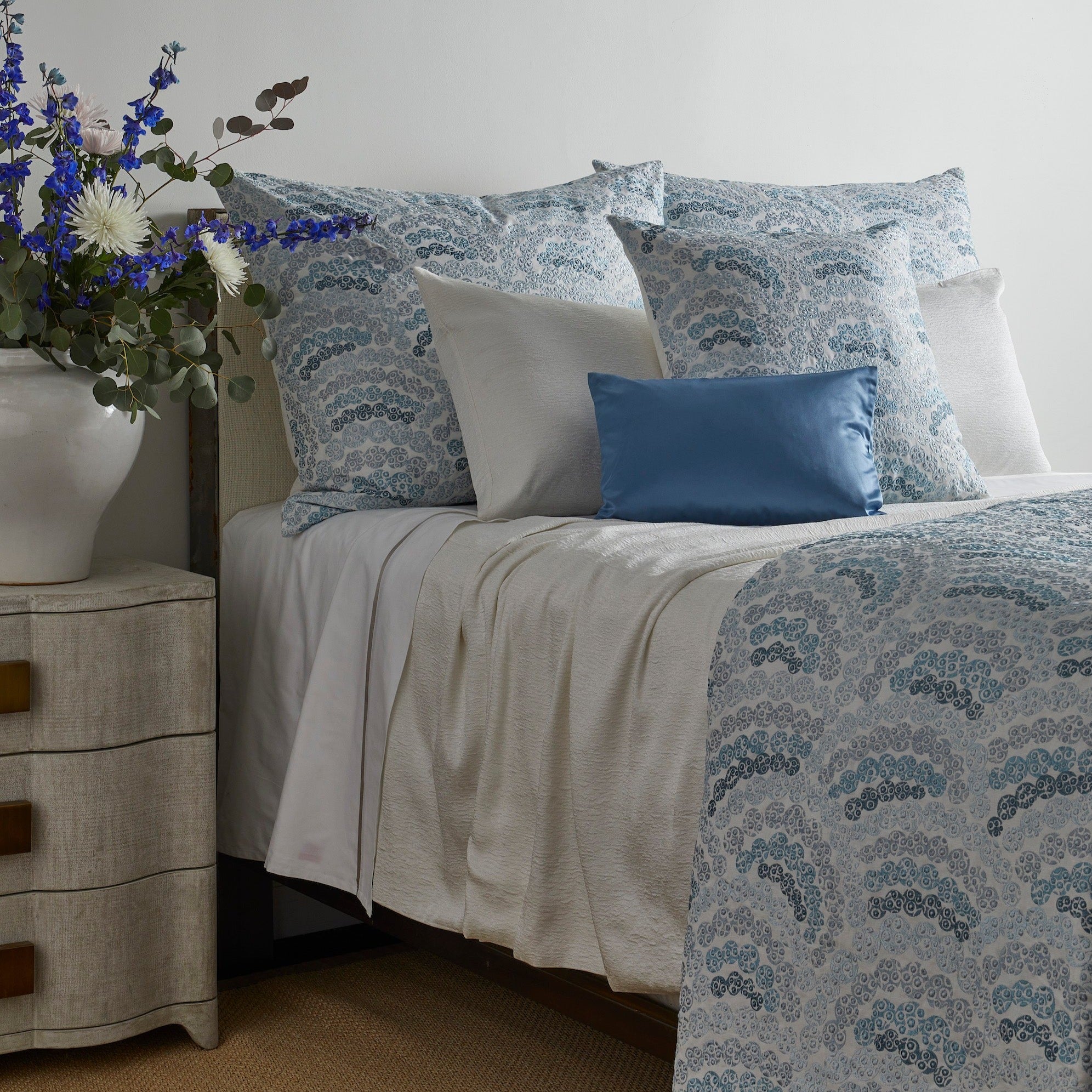 Nazar Duvet Cover Set - Stylish and Comfortable Bedding for Home Decor | Perfect for Master Bedroom, Guest Room & Dorm