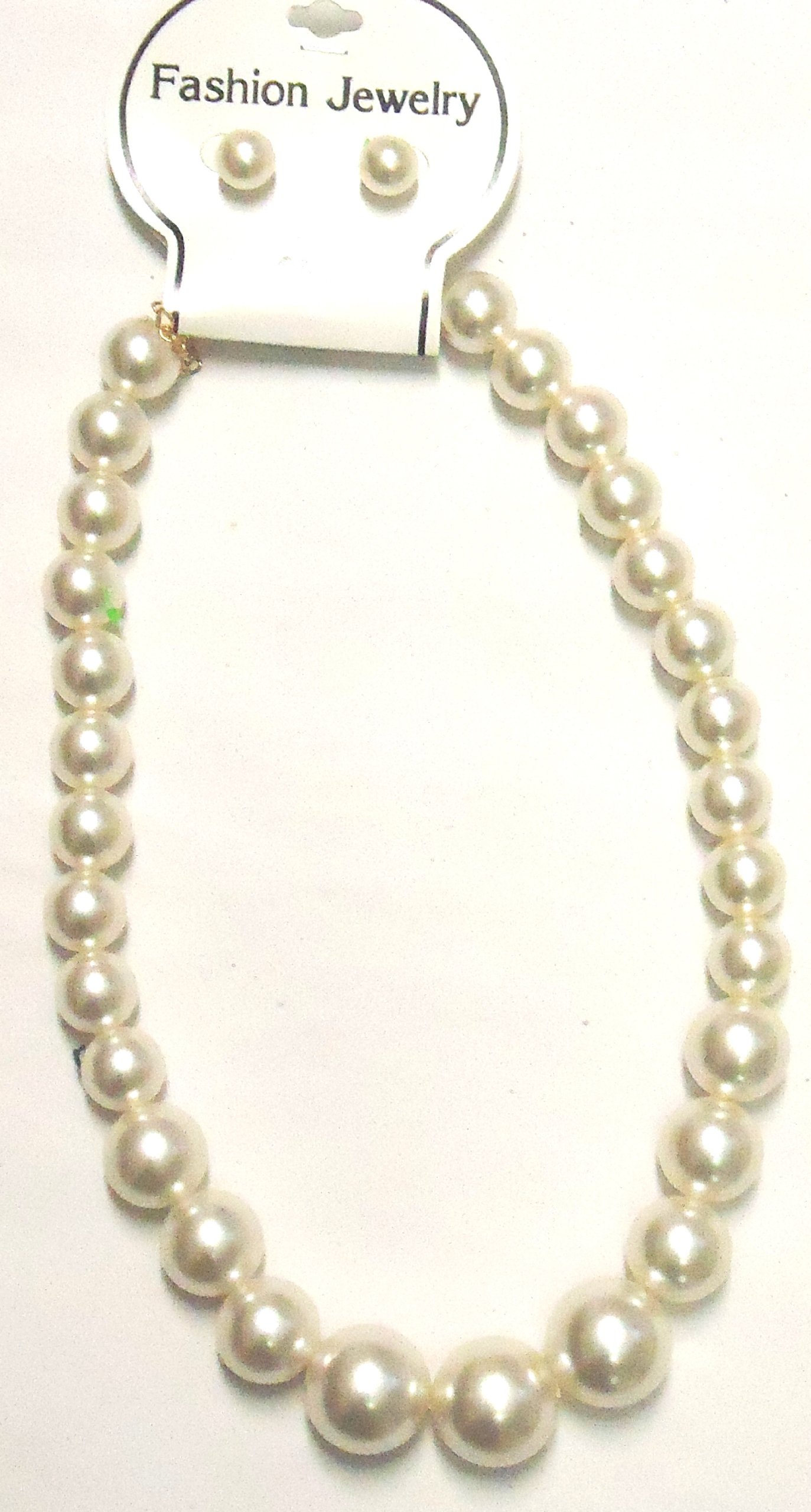 Ivory Pearl Necklace with Handmade Crocheted Chenille Skull Cap - Elegant Jewelry Gift for Women, Perfect for Weddings, Parties & Special Occasions
