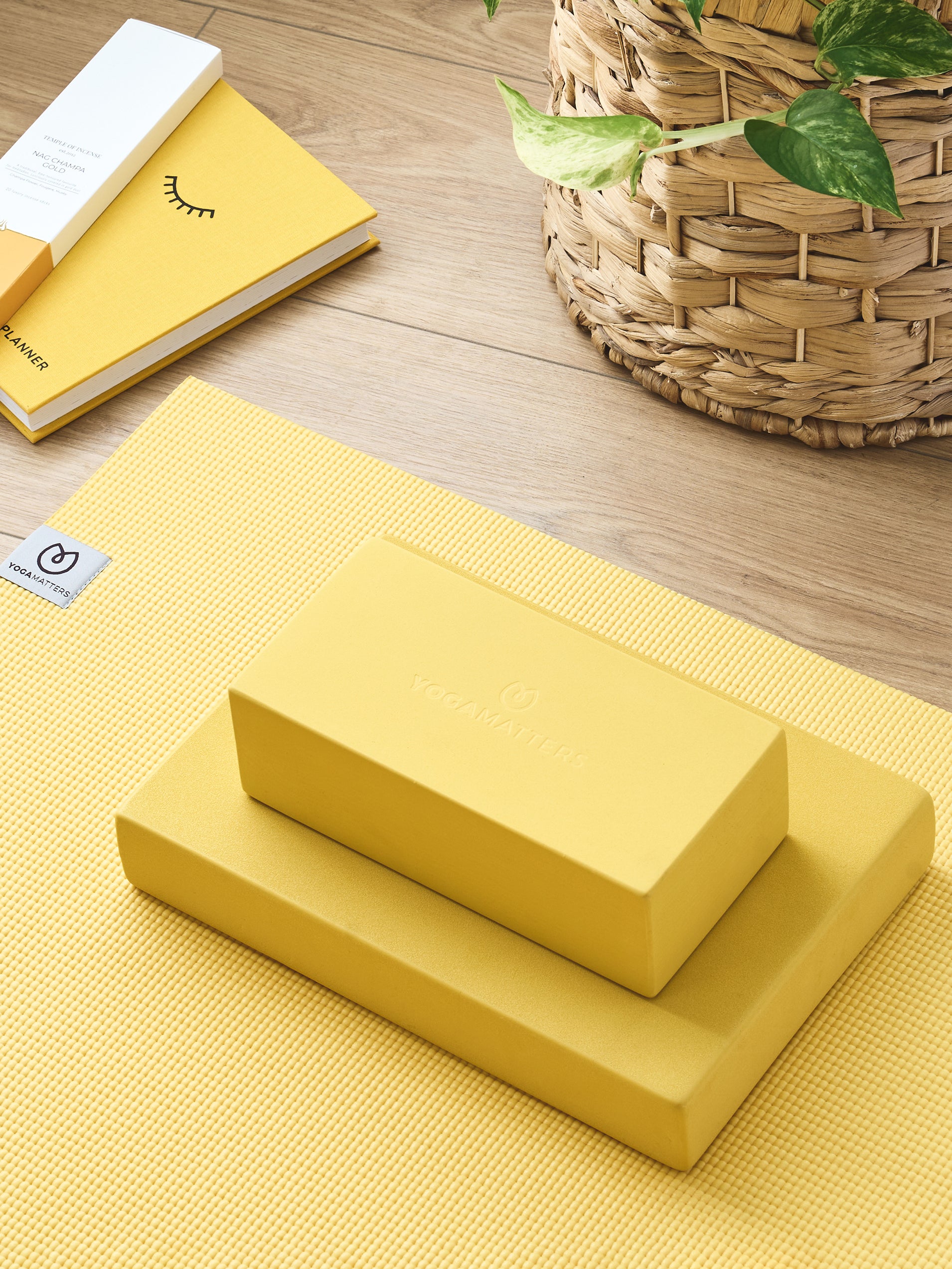 Yogamatters Yoga Brick - Premium Foam Yoga Blocks for Stability & Support (Box of 30) - Perfect for Home Yoga Practice, Studio Classes & Physical Therapy