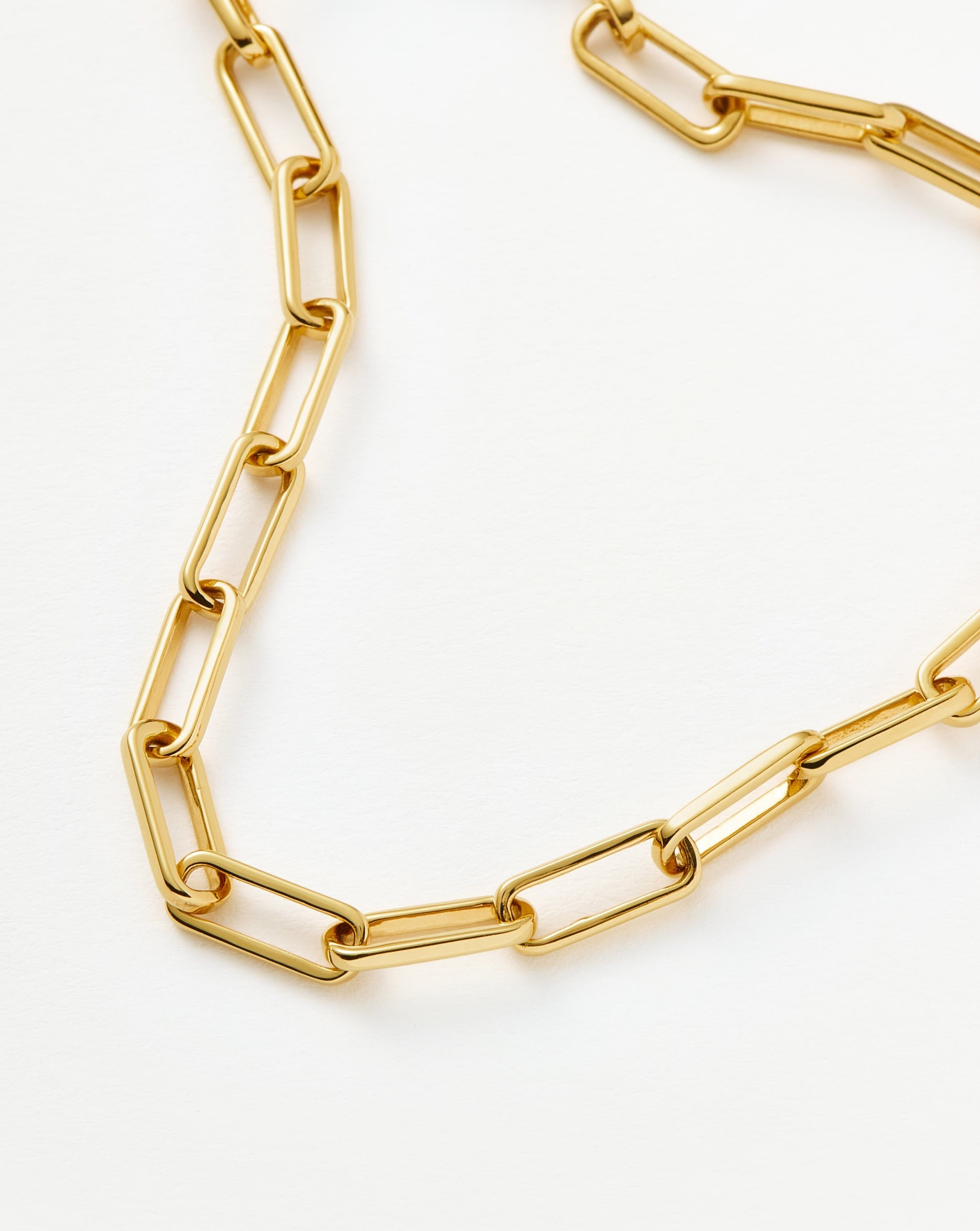 Classic Mini Paperclip Chain Bracelet - 18k Gold Plated Dainty Jewelry for Women, Elegant Stackable Bracelet for Everyday Wear & Special Occasions