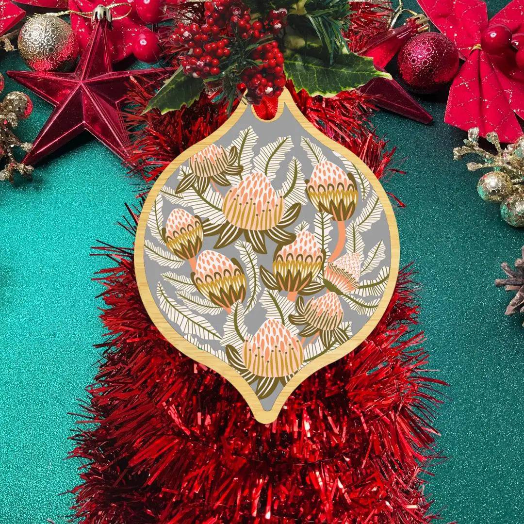 Bush Proteas Christmas Bauble – Handmade Floral Ornament for Holiday Tree Decor, Festive Home & Office Decoration
