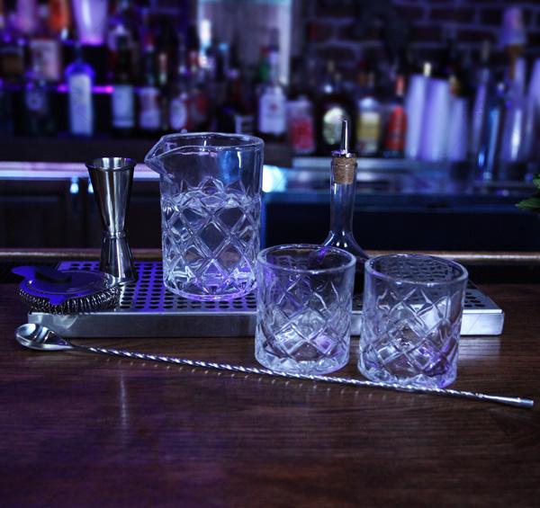BarConic® Diamond Bar Kit with 13oz Mixing Glass Set - Premium Cocktail Mixing Tools for Home Bars & Professional Bartenders - Perfect for Crafting Martinis, Old Fashioned & Signature Cocktails