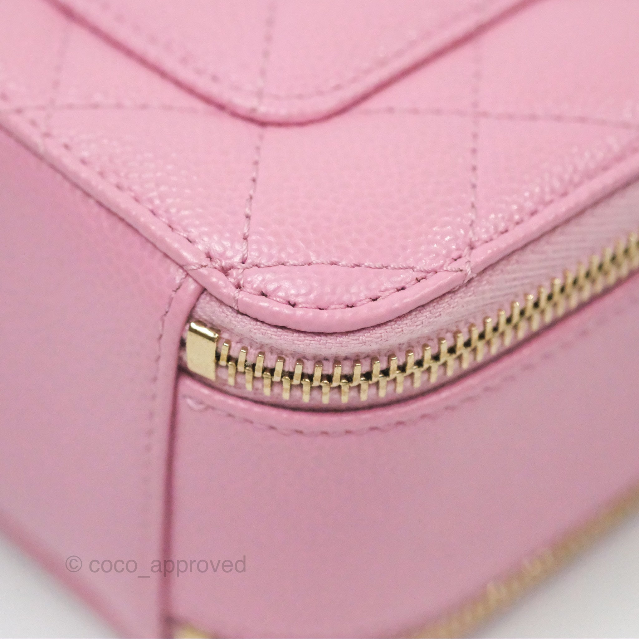 Chanel Caviar Quilted Small Vanity Case Handbag in Light Pink - Luxury Crossbody Bag for Women, Perfect for Date Night & Special Occasions
