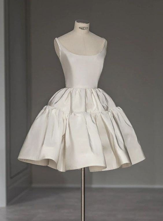 Elegant A-Line Short Prom Dress Ivory Homecoming Dress J4985 - Perfect for Homecoming, Prom, Sweet 16, and Formal Parties