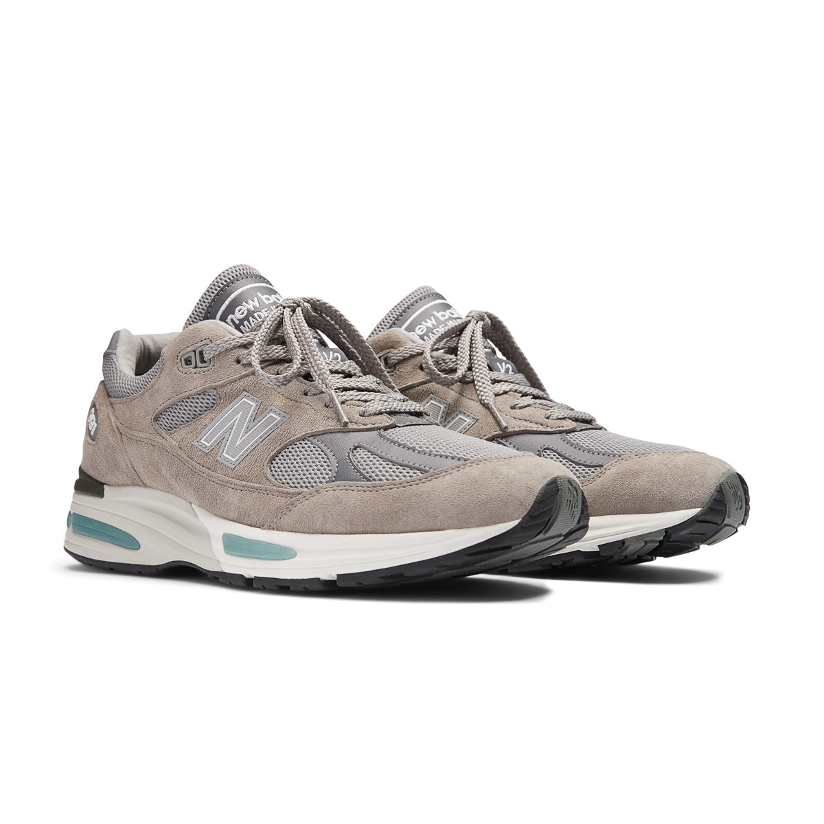 New Balance 991v2 'Dove' Grey Running Shoes - Men's Retro Sneakers for Casual Wear & Gym Workouts