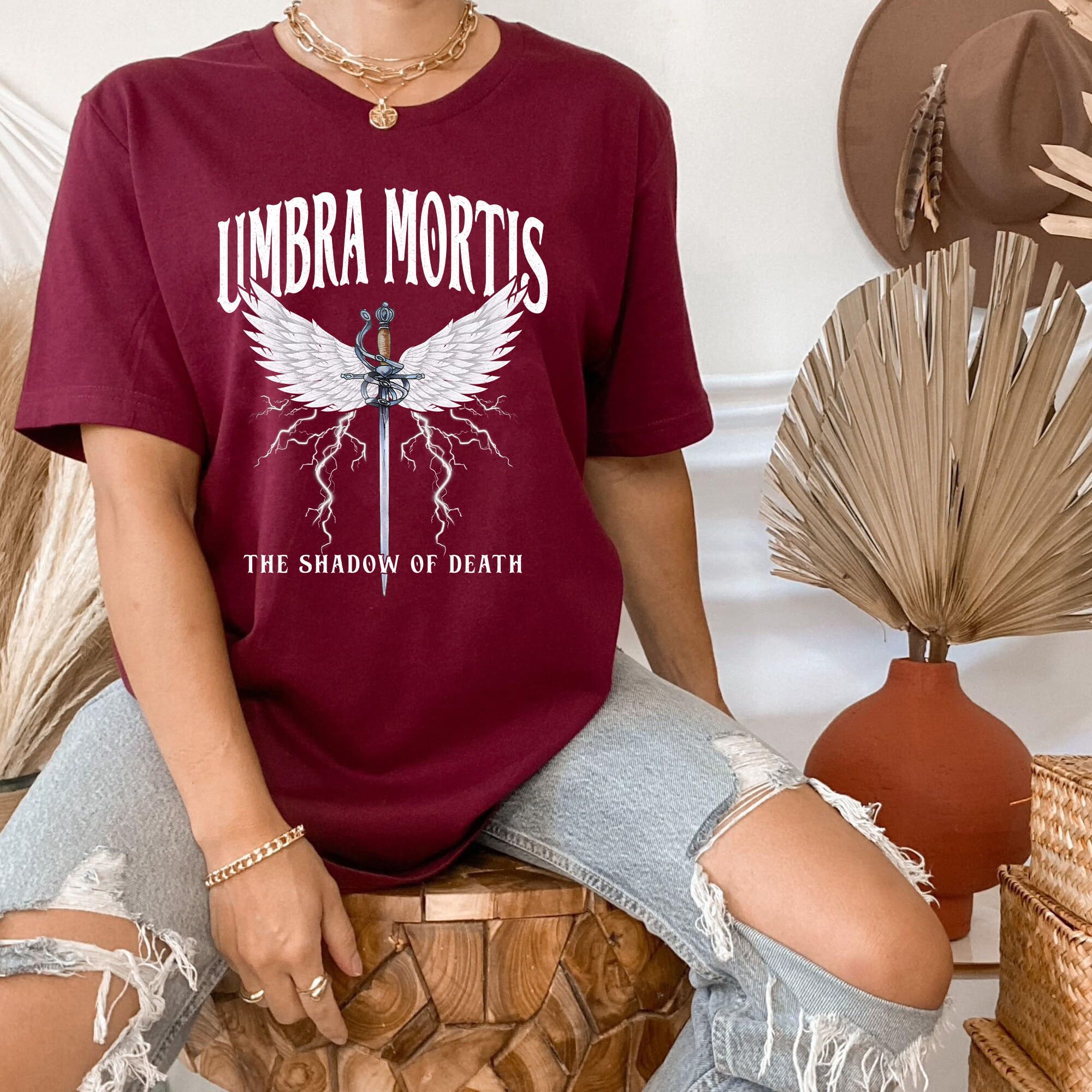 Umbra Mortis The Shadow of Death T-Shirt | ACOMAF Crescent City Sarah J Maas Inspired Graphic Tee - Perfect for Book Lovers, Fantasy Fans & Cosplay