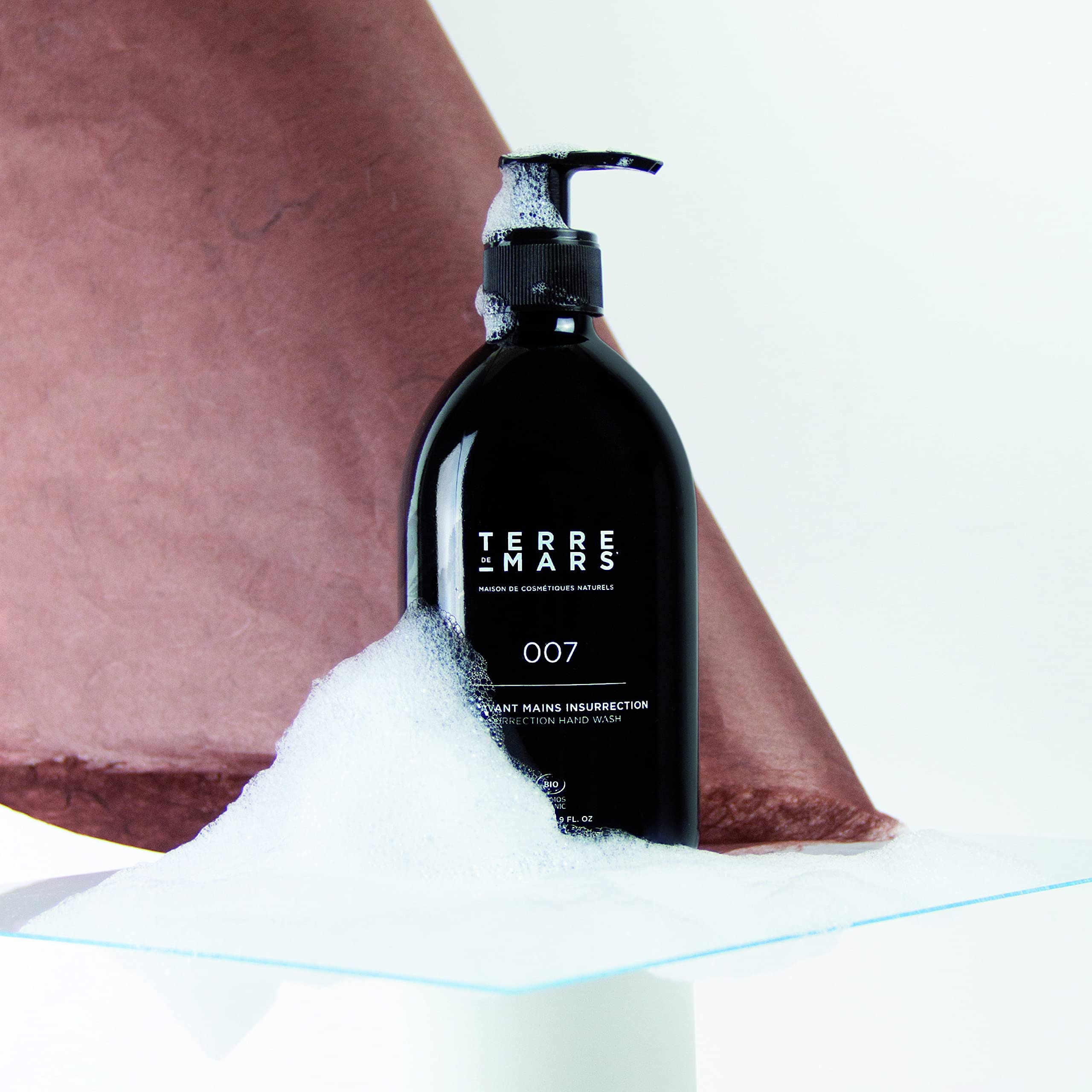 Terre de Mars Insurrection Hand Wash - 16.9 FL Oz | Luxury Scented Soap for Bathroom, Kitchen & Guest Washroom | Premium Liquid Hand Soap for Home & Office Use