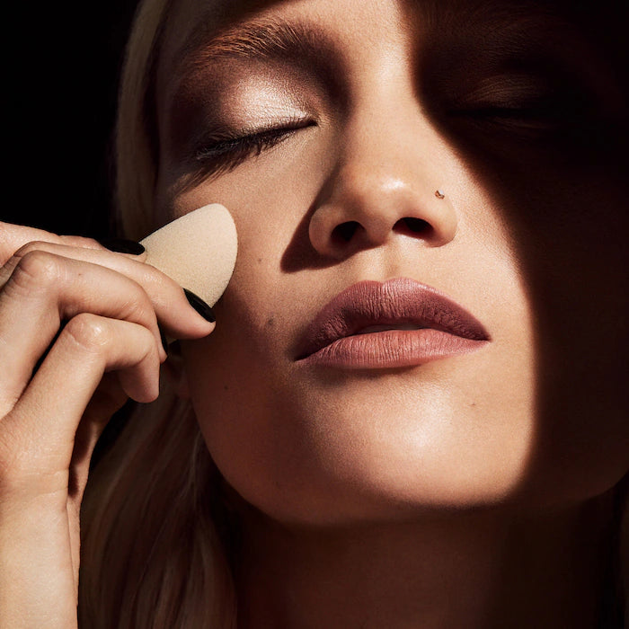 Fenty Beauty by Rihanna Precision Makeup Sponge Duo Set - Soft Blending Sponges for Foundation, Concealer & Powder - Perfect for Flawless Makeup Application at Home or On-The-Go