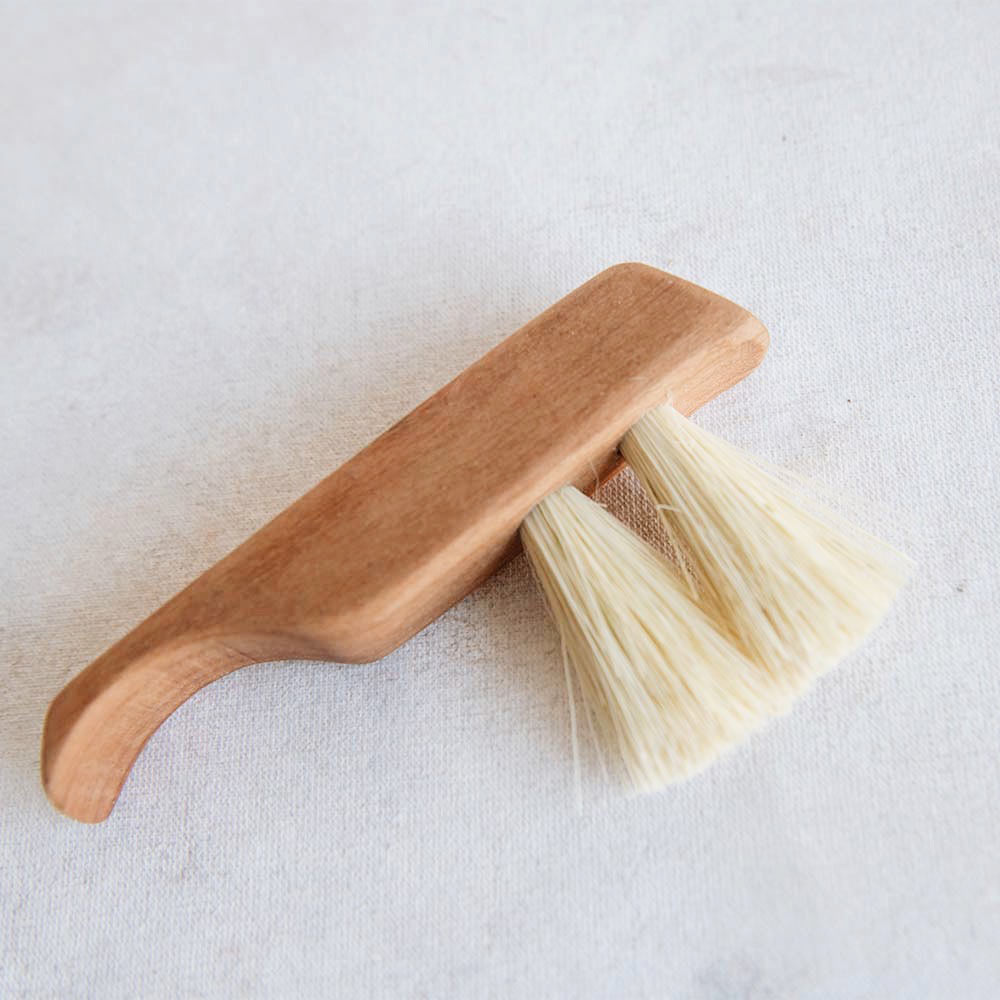 MT0959 Small Wooden Counter Brush - Natural Wood Cleaning Brush for Kitchen, Bathroom, and Countertops - Perfect for Dusting, Sweeping, and Surface Cleaning