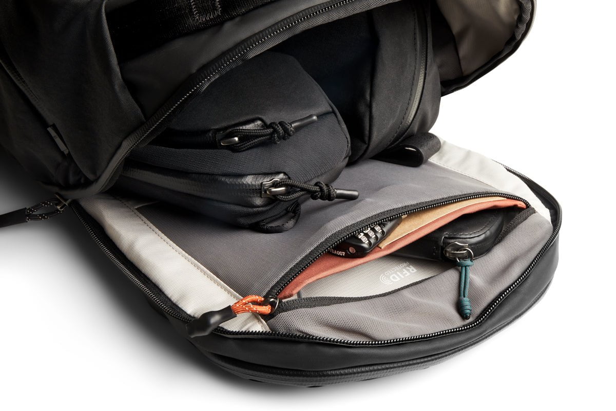 Bellroy Venture Travel Backpack 26L - Lightweight Durable Carry-On Backpack for Hiking, Commuting & Business Travel