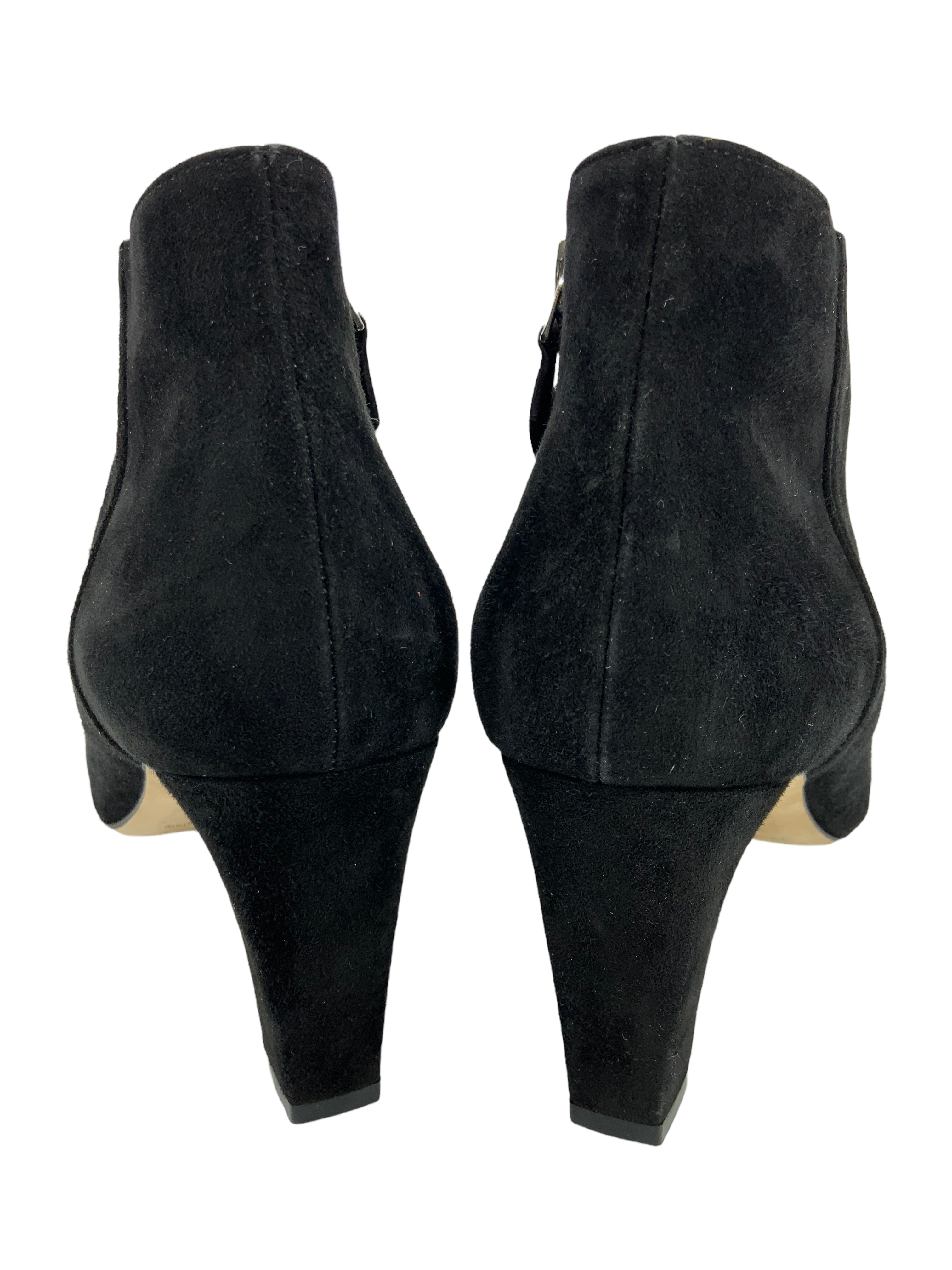 Manolo Blahnik Myconia Suede Ankle Boots Women's Size 8 - Comfortable & Stylish Fall/Winter Booties for Office, Party & Evening Wear