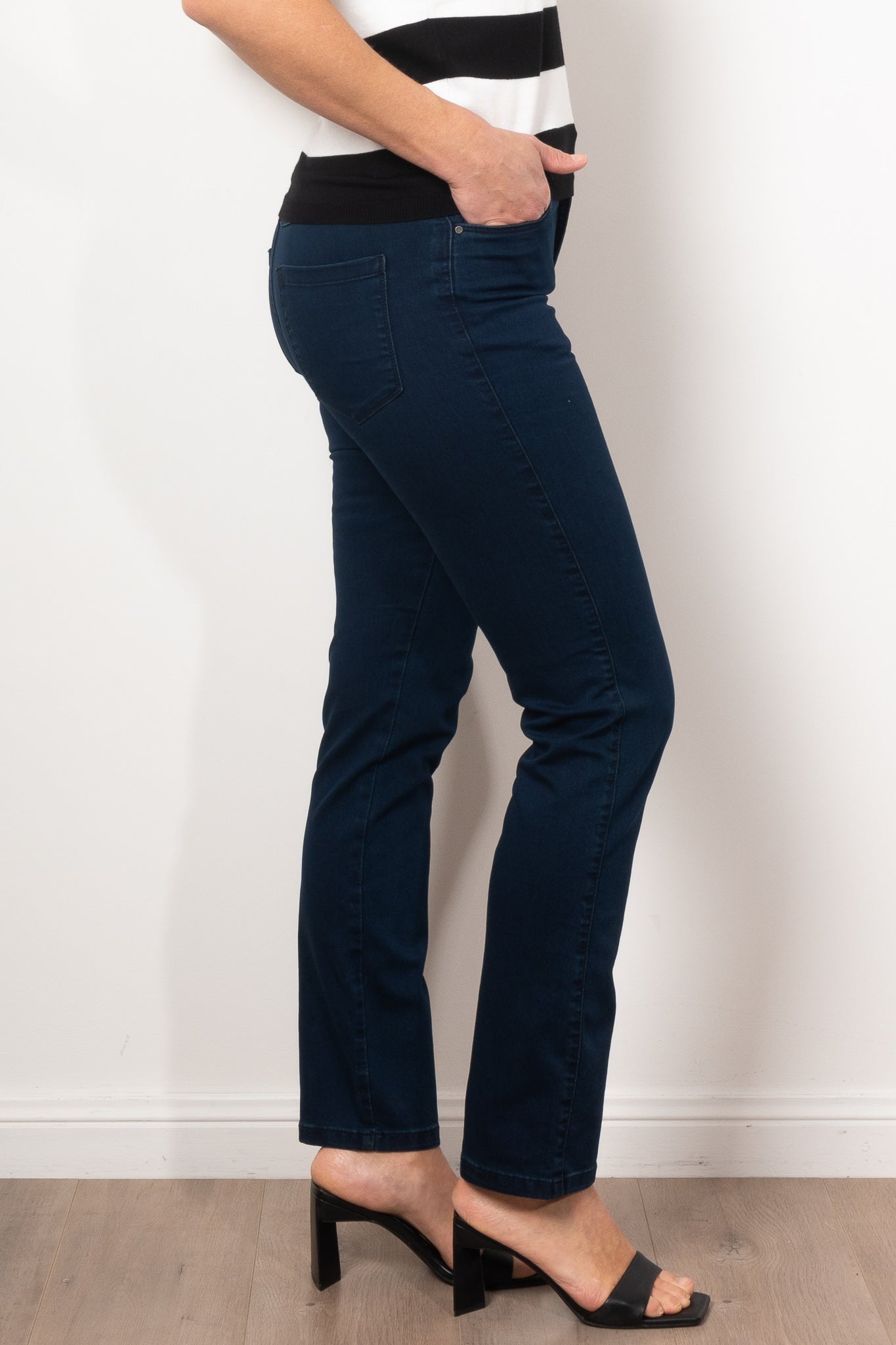 Kaffe Vicky Slim Jean - Women's High Waist Skinny Jeans for Everyday Wear | Comfortable Stretch Denim Pants for Casual Outfits & Office Style