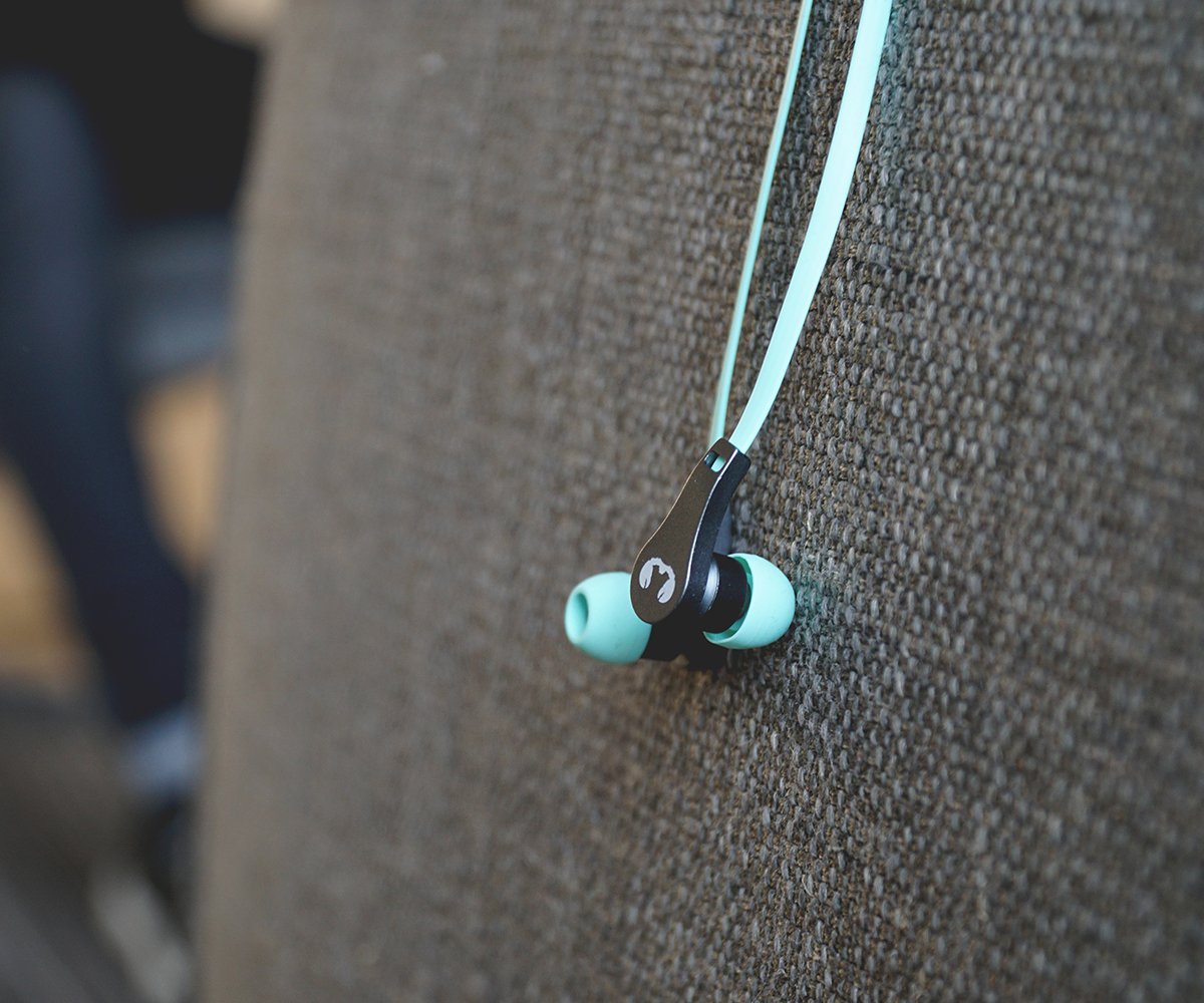 Fresh 'n Rebel Lace In-Ear Headphones with Mic - Wireless Bluetooth Earbuds in Peppermint Green | Sweatproof for Workouts, Running & Gym | Perfect for Music Lovers & Active Lifestyles [156296]