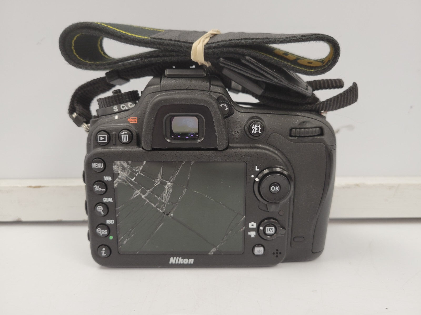 Nikon D7100 24.1MP DX-Format Digital SLR Camera Body - Perfect for Photography Enthusiasts, Travel & Professional Shoots