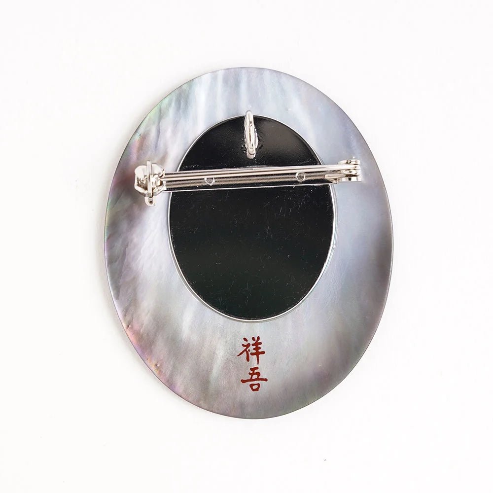 Handcrafted Maki-e Urushi Lacquer Brooch with Black Lip Oyster Pearl & Crested Kingfisher Feather - Traditional Japanese Lacquer Jewelry for Women, Gift for Art Collectors & Special Occasions