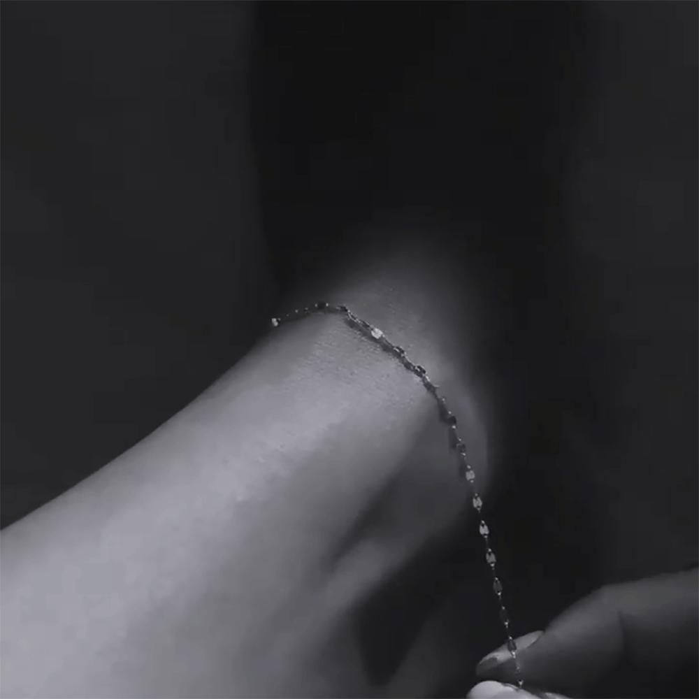 Elegant Shimmer Chain Anklet for Women - Adjustable Sterling Silver Ankle Bracelet - Perfect for Beach, Summer Outfits & Boho Fashion