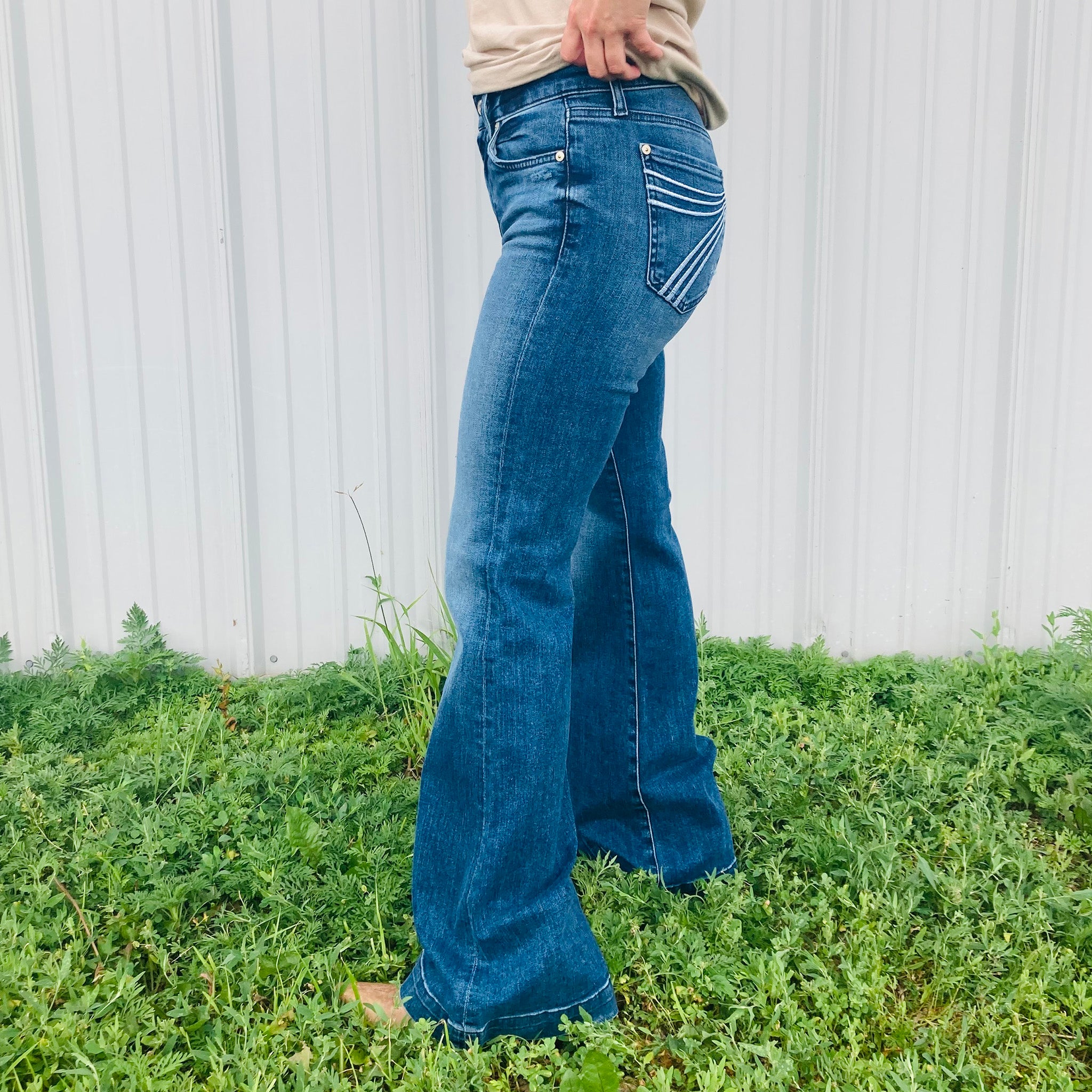 7 For All Mankind LKB Tailorless Dojo Trouser Jean - Women's Slim Fit Stretch Denim Pants for Work & Casual Wear