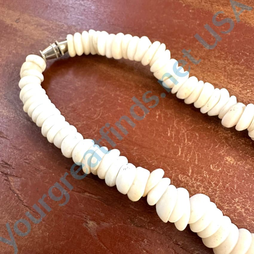 Vintage Hawaiian Puka Shell Choker Necklace - Natural High Grade Beaded Beach Jewelry for Women | Perfect for Summer, Boho Fashion, and Beach Vacations