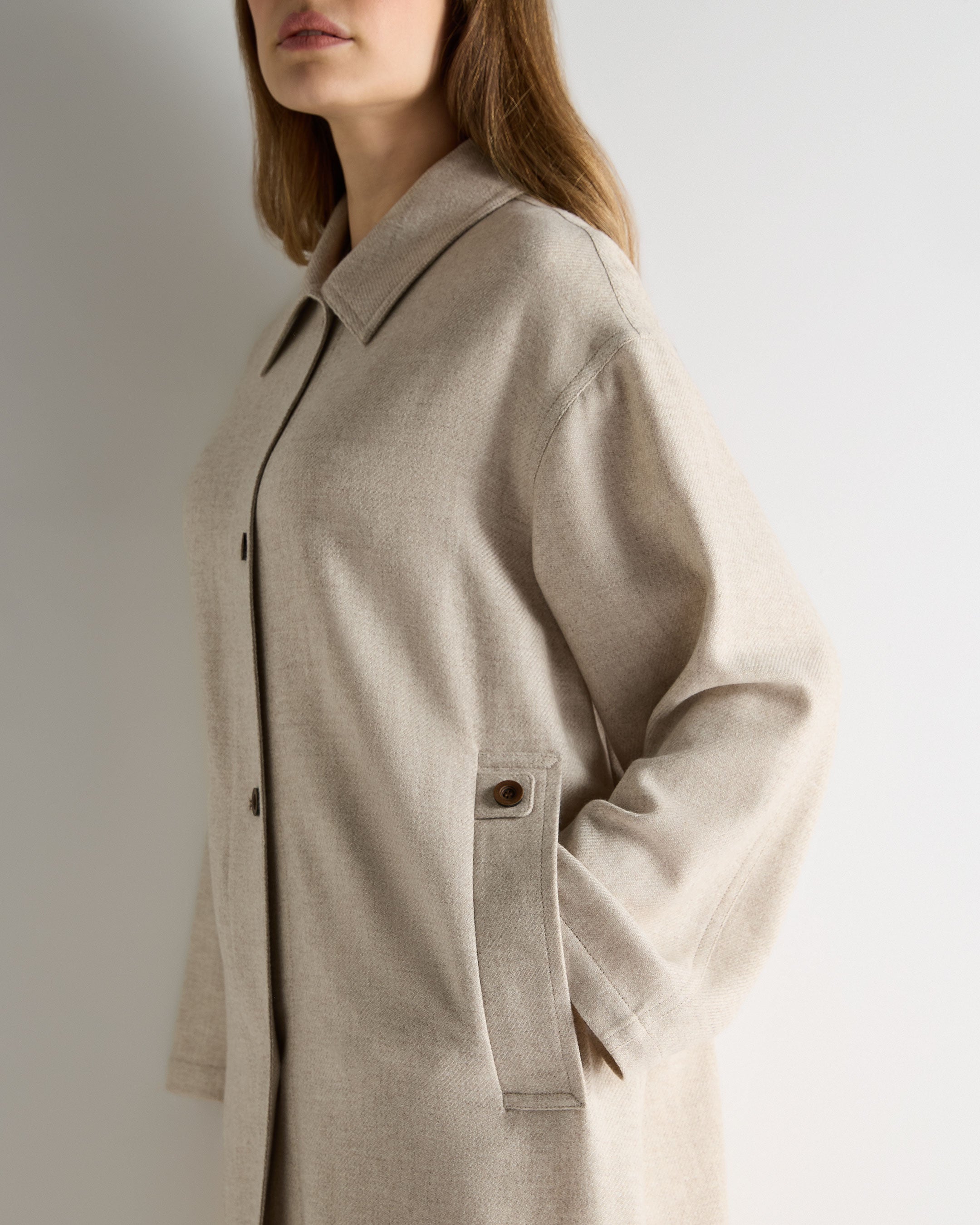 Luxury Women's Cashmere Coat - Soft Woven Beige & Brown Winter Jacket for Office, Travel & Special Occasions