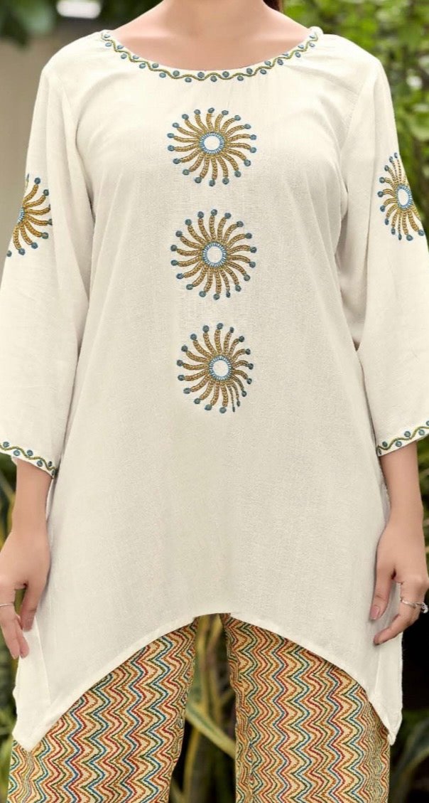 Stylish Women's Matching Co-Ord Set - Trendy 2 Piece Outfit for Casual Wear, Date Night & Summer Fashion