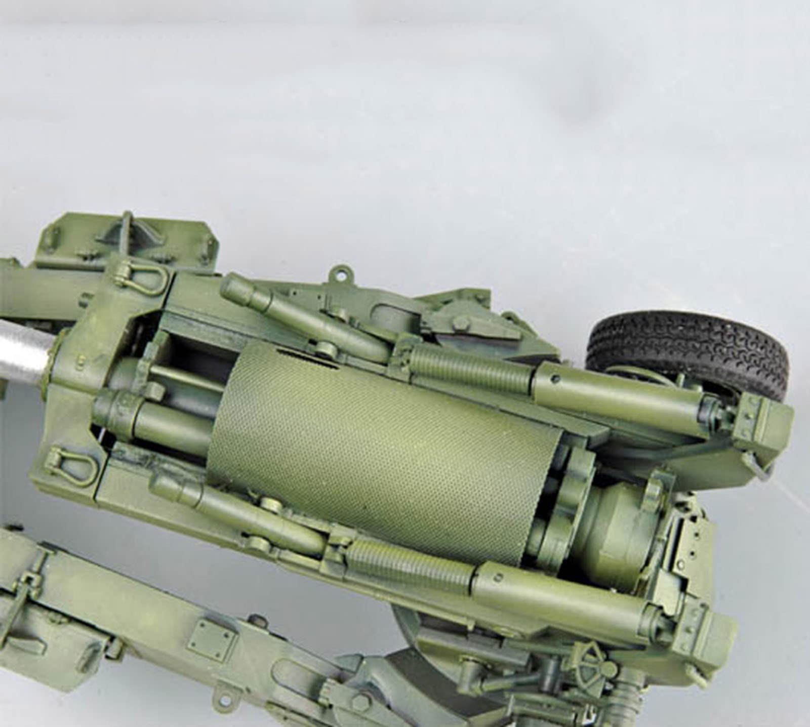 1/35 Scale US M198 155mm Medium Towed Howitzer Early Model 3D Puzzle Kit - Plastic Military Tank Model Building Set for Adults (13.9 x 3 Inches) - Perfect for DIY Projects, Collectors & Gift Giving