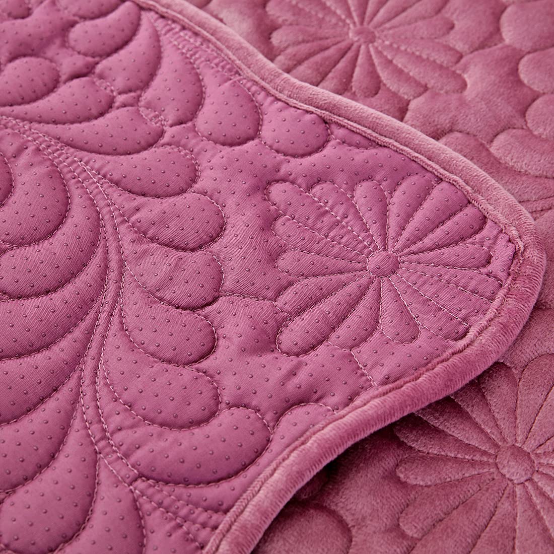 Velvet Quilted Sofa Cover - Soft Non-Slip Sectional Couch Slipcover for Pets, Recliner & L-Shaped Couches - Armrest & Backrest Protector (Purple, 36