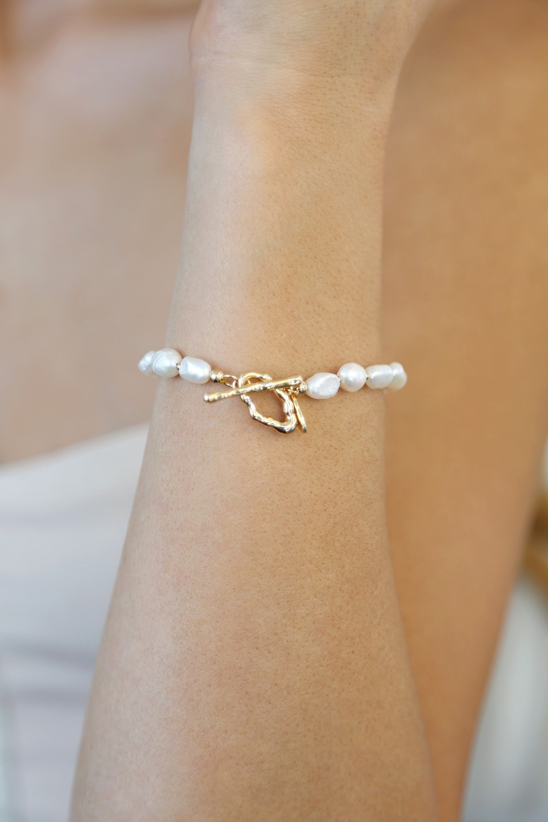 Elegant Freshwater Pearl & Gold Nugget Toggle Bracelet for Women | Dainty Adjustable Jewelry Gift for Her | Perfect for Weddings, Anniversaries & Special Occasions