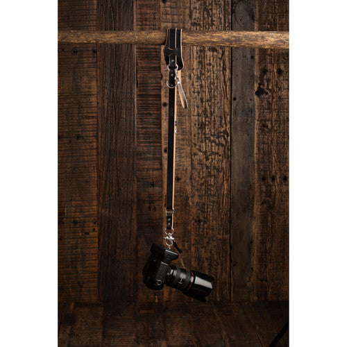 HoldFast Gear Money Maker Solo Sling Right Handed Camera Strap - Medium Black | Comfortable DSLR/Mirrorless Camera Harness for Photographers | Perfect for Weddings, Travel & Outdoor Photography