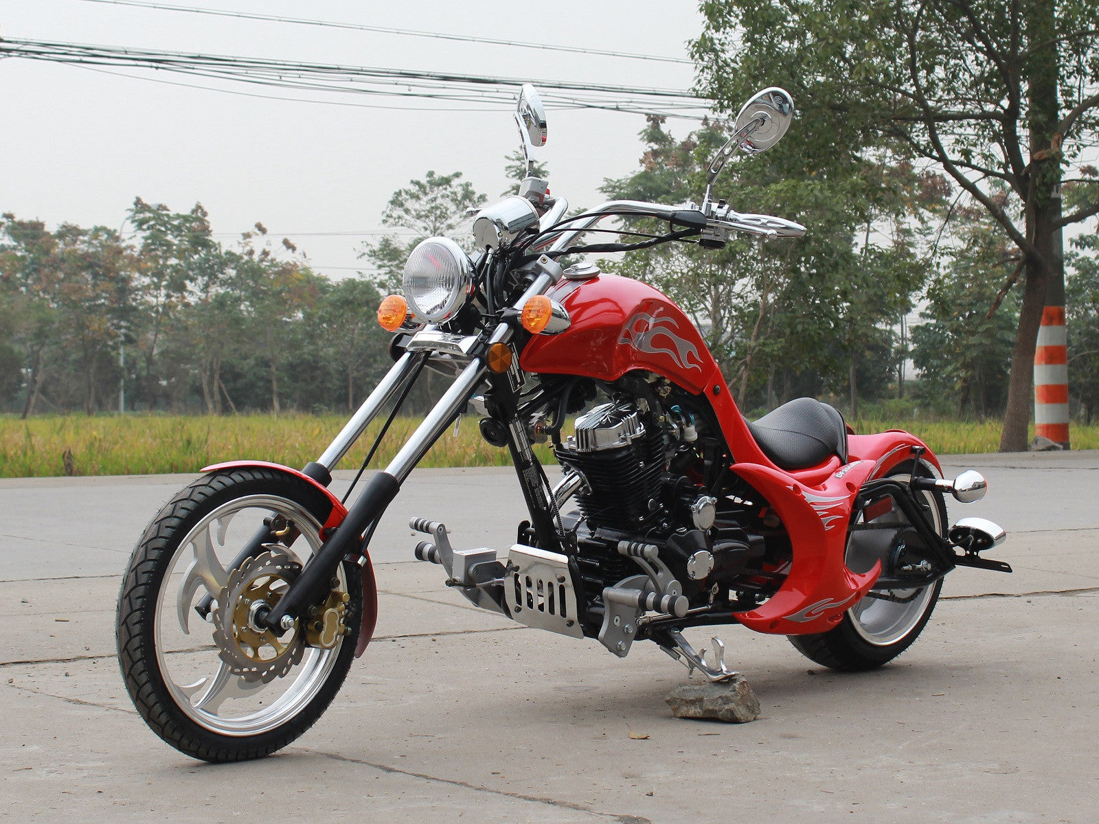 Venom Villain 250cc Chopper Motorcycle - 5-Speed Manual Transmission for Cruising & Adventure Riding