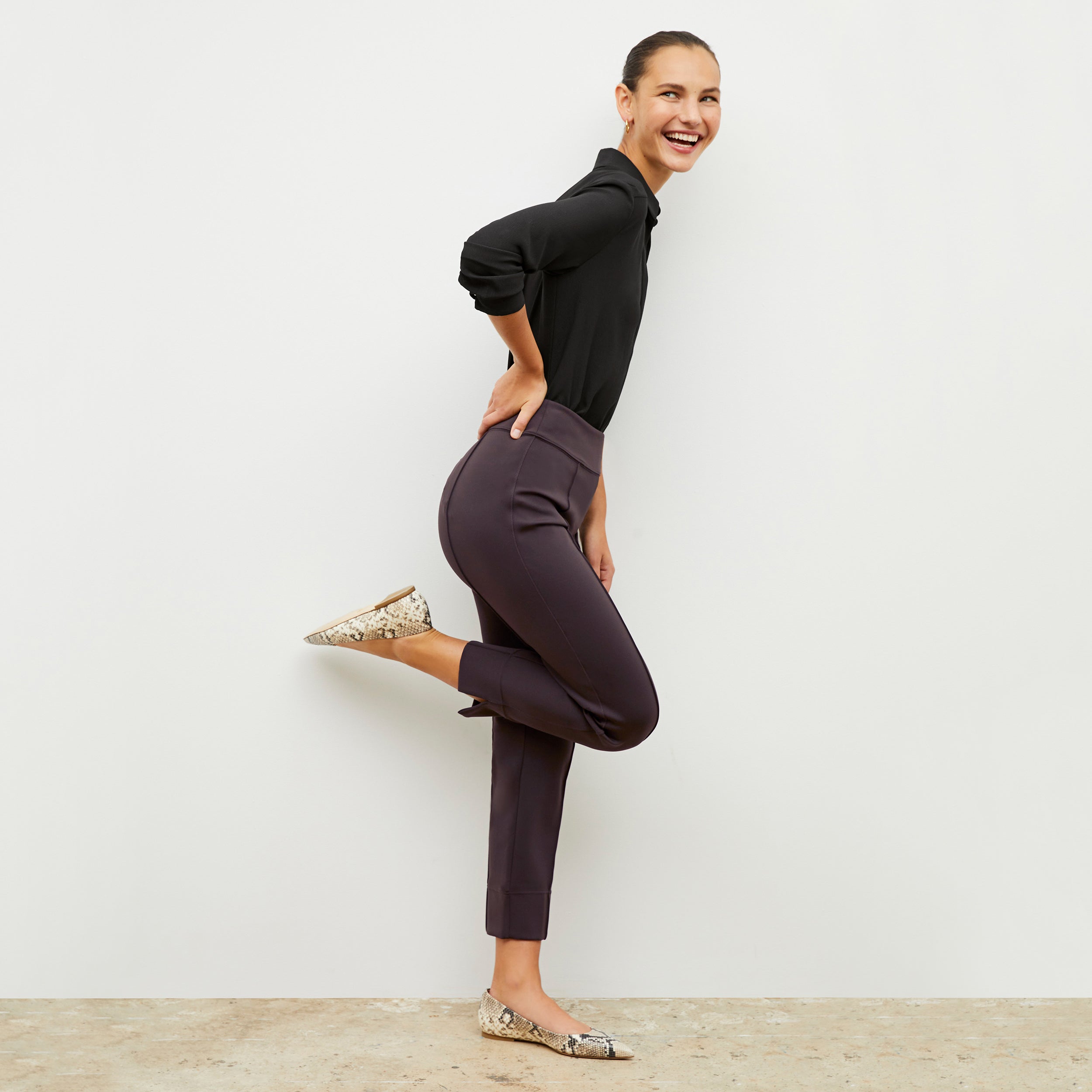 Robin Pants Light Scuba Haze - Women's High Waisted Yoga Pants for Workout, Running & Lounge Wear - Perfect for Gym, Travel & Everyday Comfort