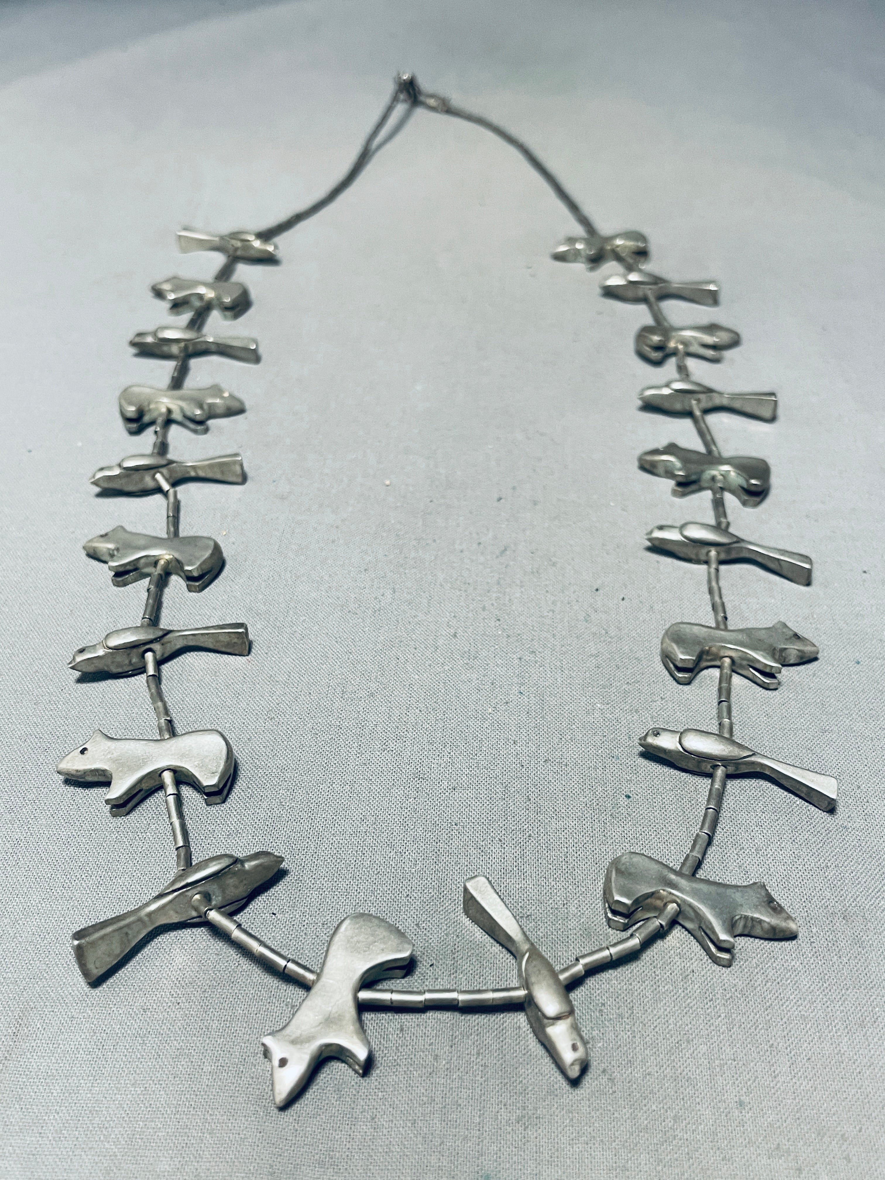 Authentic Navajo Sterling Silver Animal Fetish Necklace - 133g Heavy Vintage Native American Jewelry - Perfect for Boho Fashion, Spiritual Ceremonies & Southwest Style Accessories