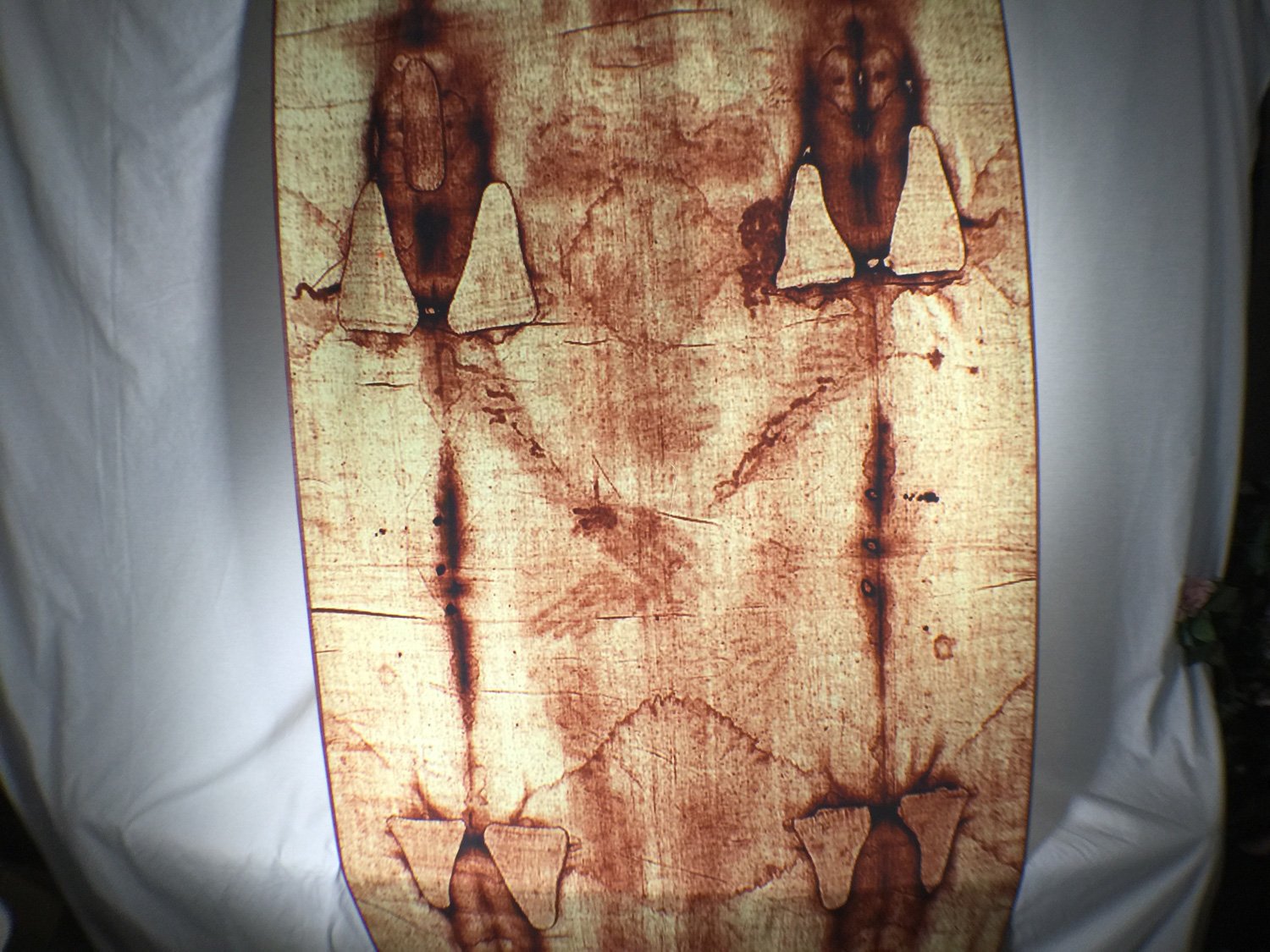 Authentic Shroud of Turin Replica - Full Size 6x3 Feet Linen Cloth with Sepia Tone & Free Book - Religious Artifact for Home Decor, Church Display & Historical Study