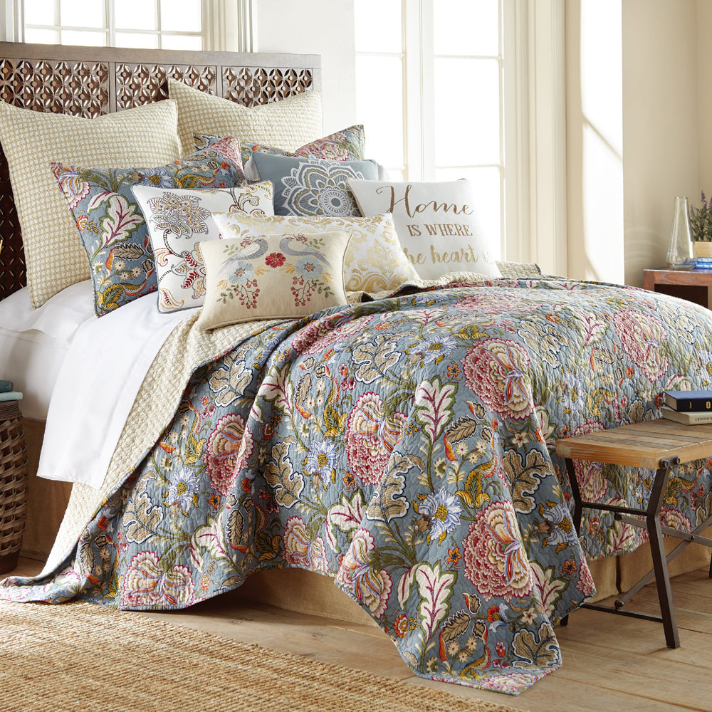 Angelina Luxury King Size Coverlet Set - Soft & Breathable Bedding for Ultimate Comfort | Perfect for Master Bedrooms, Guest Rooms & Hotels