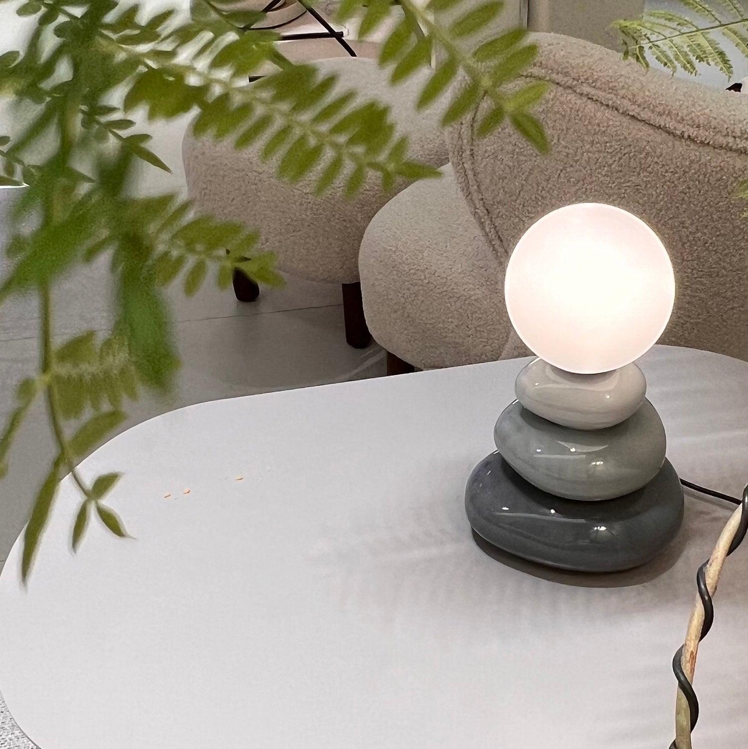 Stylish Triple Gourd Table Lamp - Modern Home Decor Lighting for Living Room, Bedroom & Office - Perfect for Ambient Lighting and Interior Design