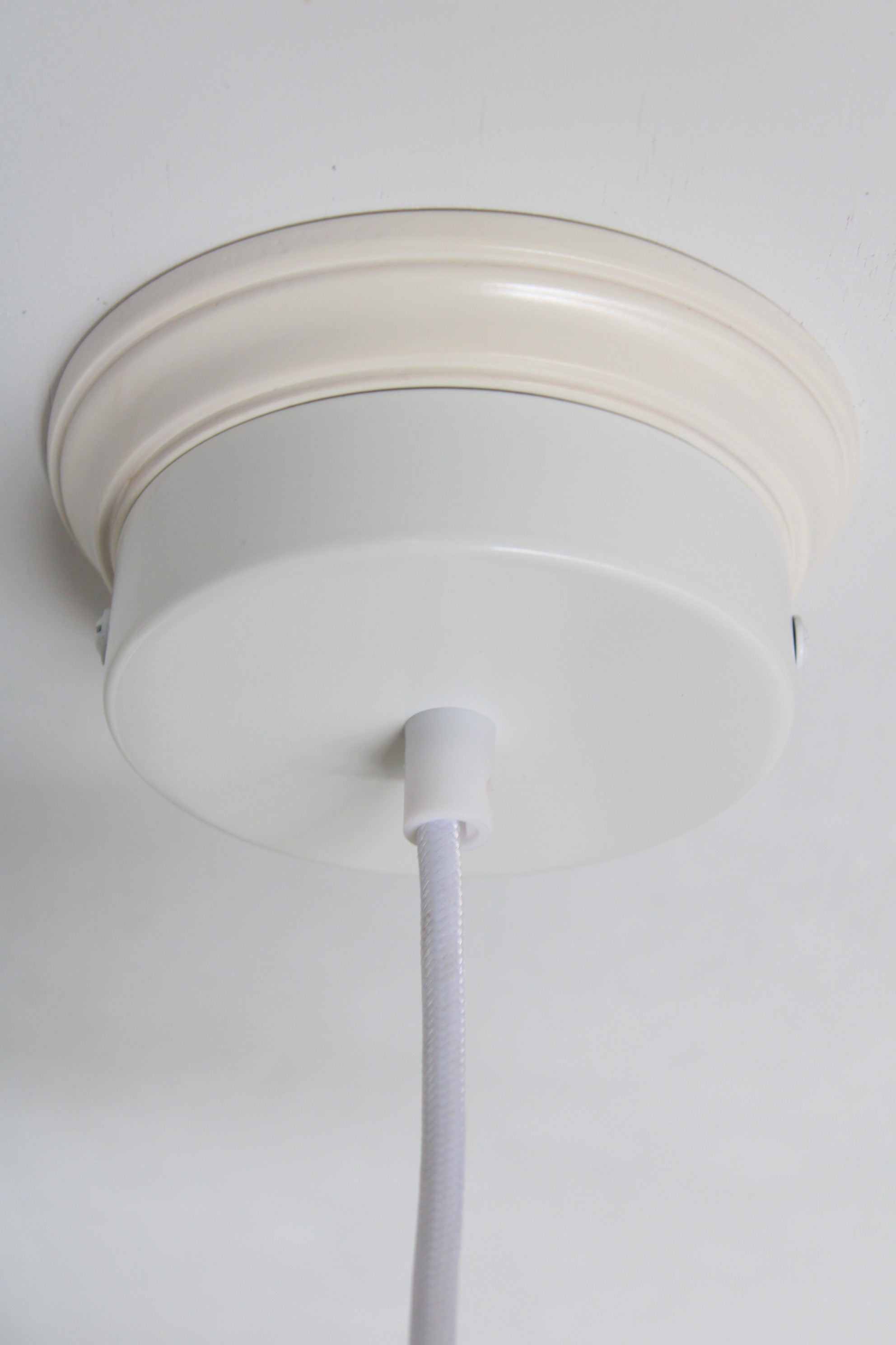 Forli Ceramic Nord Pendant Light - Modern Scandinavian Style Ceiling Lamp for Dining Room, Kitchen, Living Room & Bedroom Lighting