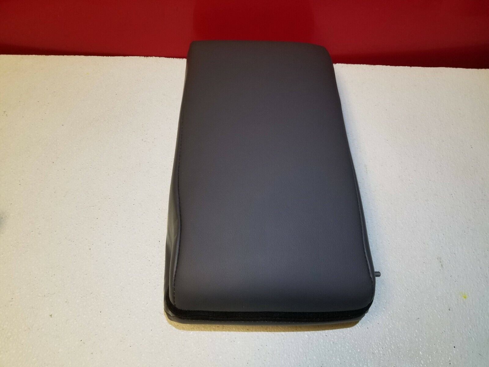 Original Toyota Prius Rear Seat Armrest 2005-2009 OEM Replacement - Comfort Upgrade for 2nd Gen Prius Models | Perfect for Long Drives & Road Trips