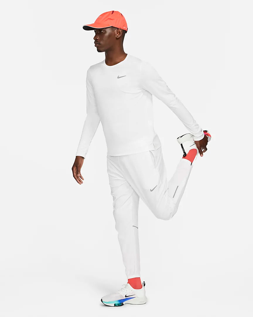 Nike Men's DRI-FIT Miler Long Sleeve Running Shirt - Moisture-Wicking, Breathable Workout Top (100% White) - Perfect for Jogging, Gym Training & Outdoor Sports