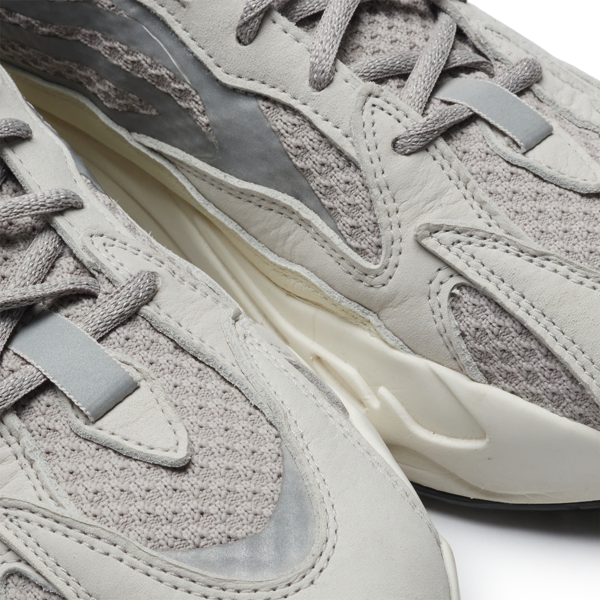Authentic Pre-Owned Adidas Yeezy Boost 700 V2 Static Sneakers - Men's/Women's Casual & Athletic Shoes for Running, Gym & Streetwear Fashion