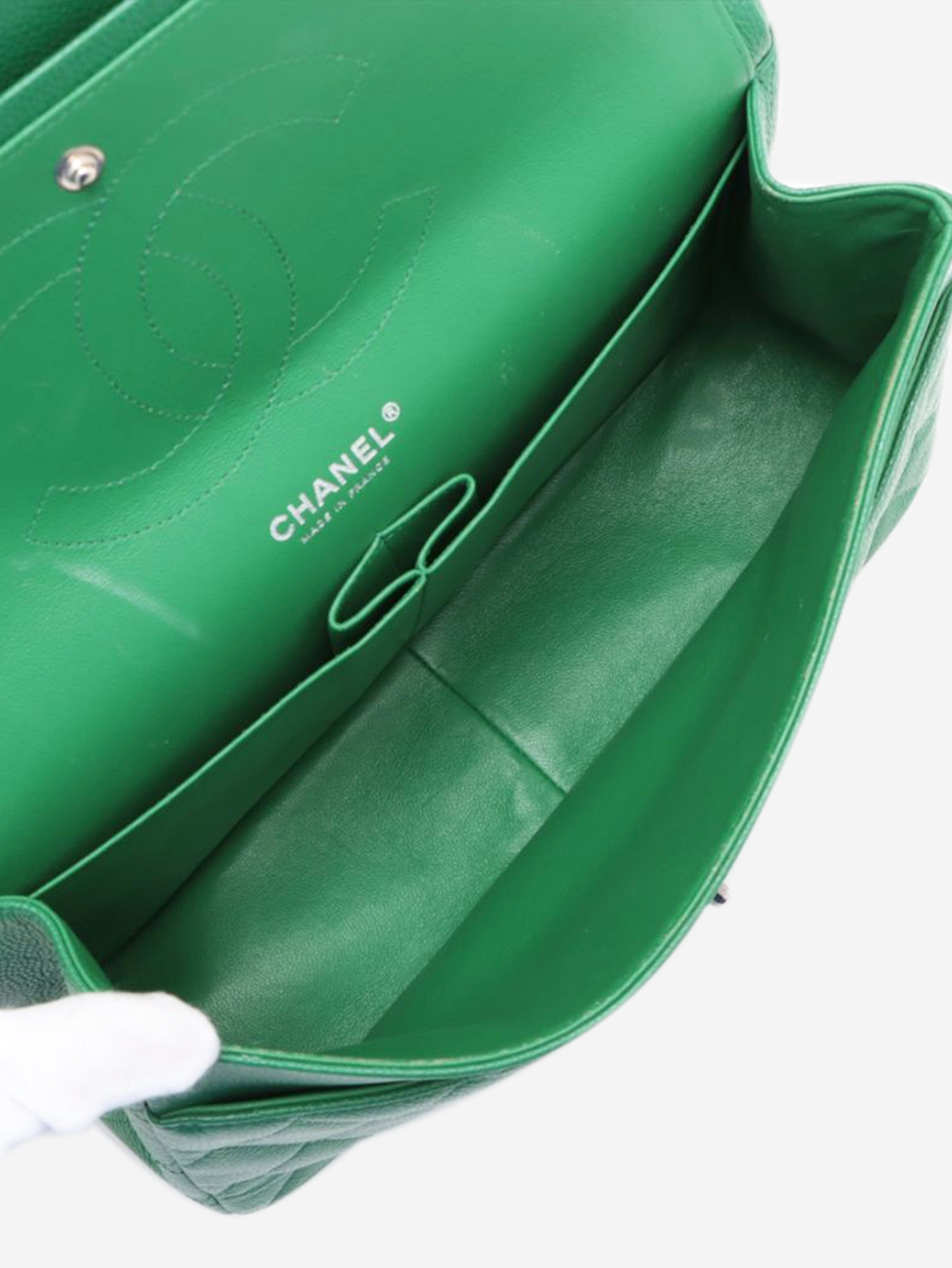 Luxury Green 2015 Large Caviar Quilted Classic Double Flap Bag - Perfect for Evening Parties, Weddings & Special Occasions
