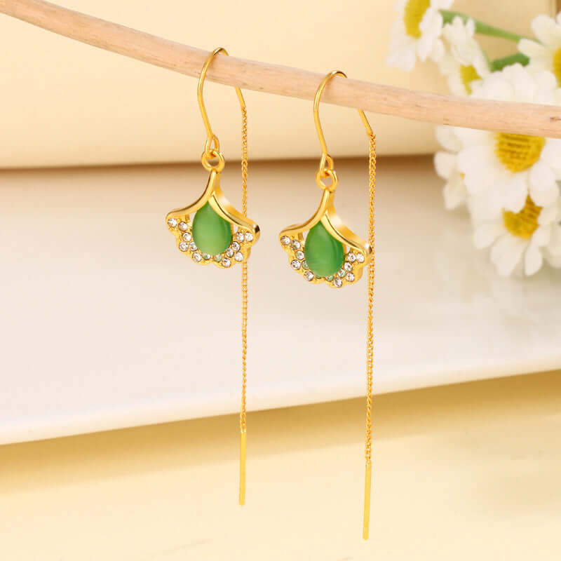 14K Gold Plated Ginkgo Leaf Threader Earrings for Women - Dainty Minimalist Threading Ear Jewelry - Perfect for Everyday Wear, Date Night & Special Occasions
