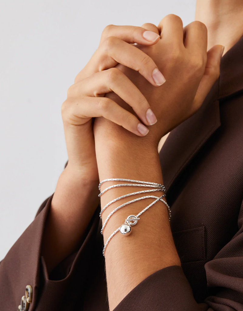 Stylish CONSTANCE WRAP CHAIN Bracelet for Women - Elegant Gold/Silver Layered Necklace - Perfect for Daily Wear, Parties & Special Occasions
