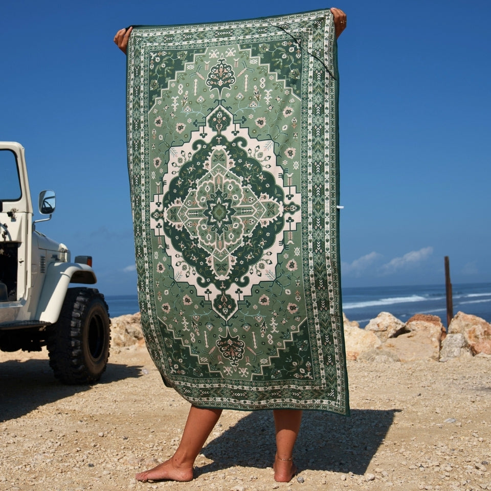 Premium Sand-Free Beach Towel - Quick Dry, Super Absorbent & Lightweight for Pool, Picnic, Travel & Outdoor Activities