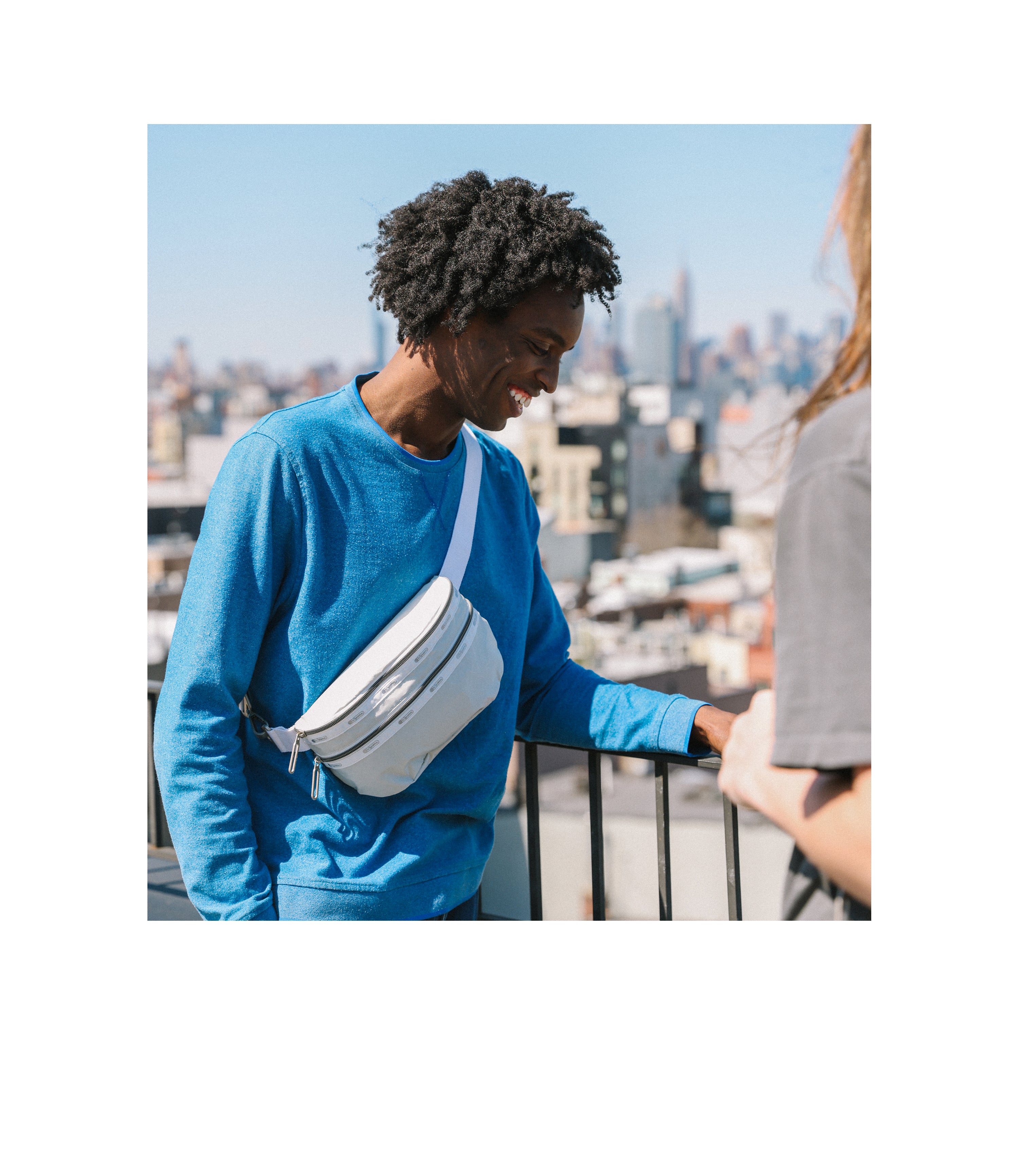 Essential Belt Bag - Stylish & Comfortable Waist Pack for Men & Women - Perfect for Running, Travel, Hiking & Everyday Use