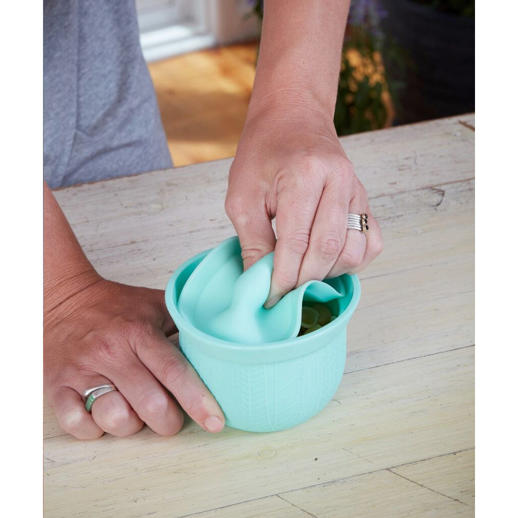 Wean Meister Adora Bowls - 2 Pack Baby Feeding Bowls with Lids, BPA-Free Toddler Bowls for Solid Foods | Perfect for Home, Travel & Daycare Use