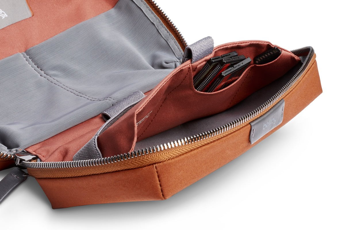 Bellroy Tech Kit - Premium Travel Organizer for Cables, Chargers & Accessories | Perfect for Business Trips, Commuting & Daily Use
