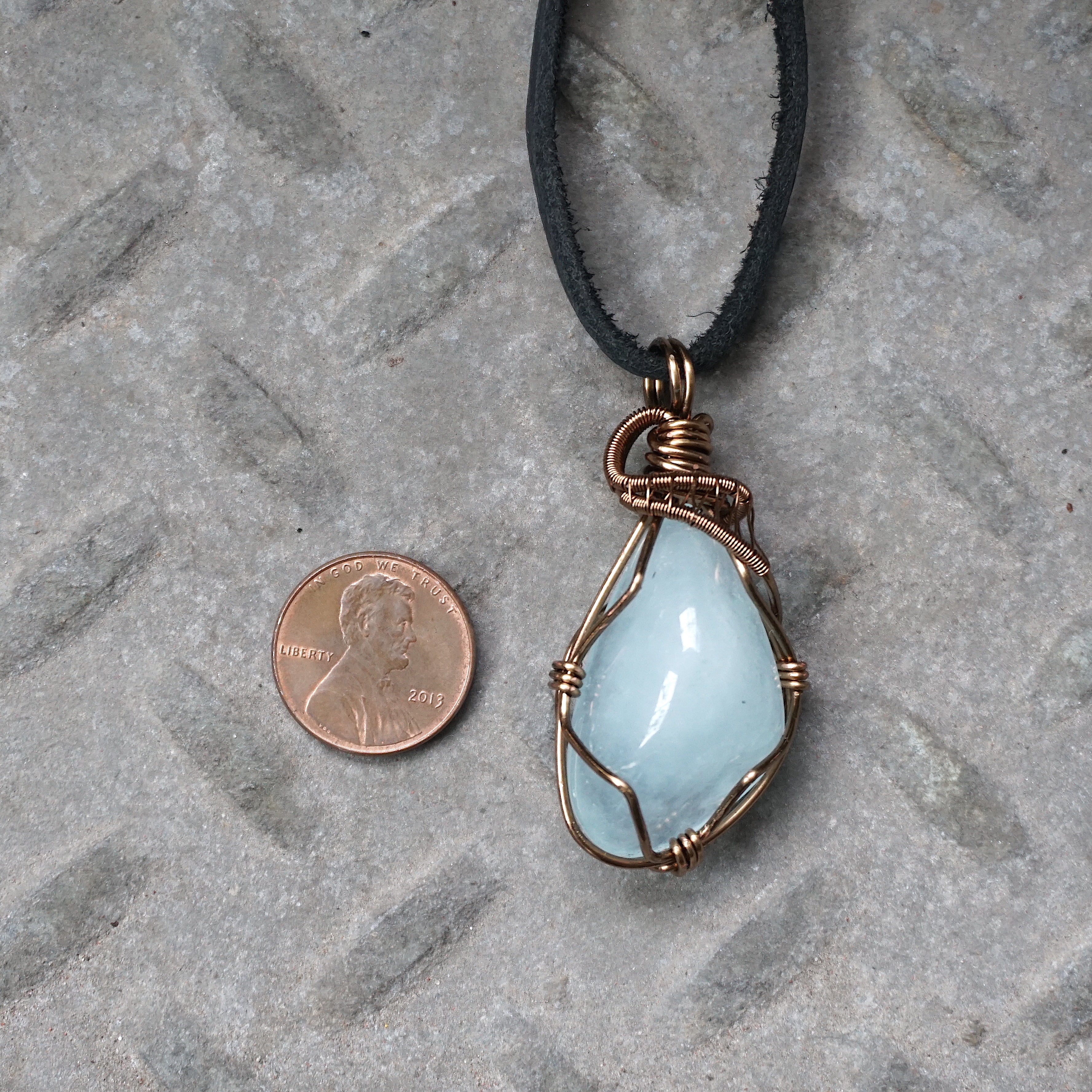 Vintage Raw Aquamarine Pendant Necklace for Men - Antique Bronze Chain Jewelry - Perfect for Gifts, Weddings & Special Occasions