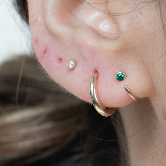14K Solid Yellow Gold Emerald Ear Cuff - Elegant Cartilage Earring for Women - Perfect for Parties, Weddings & Everyday Wear